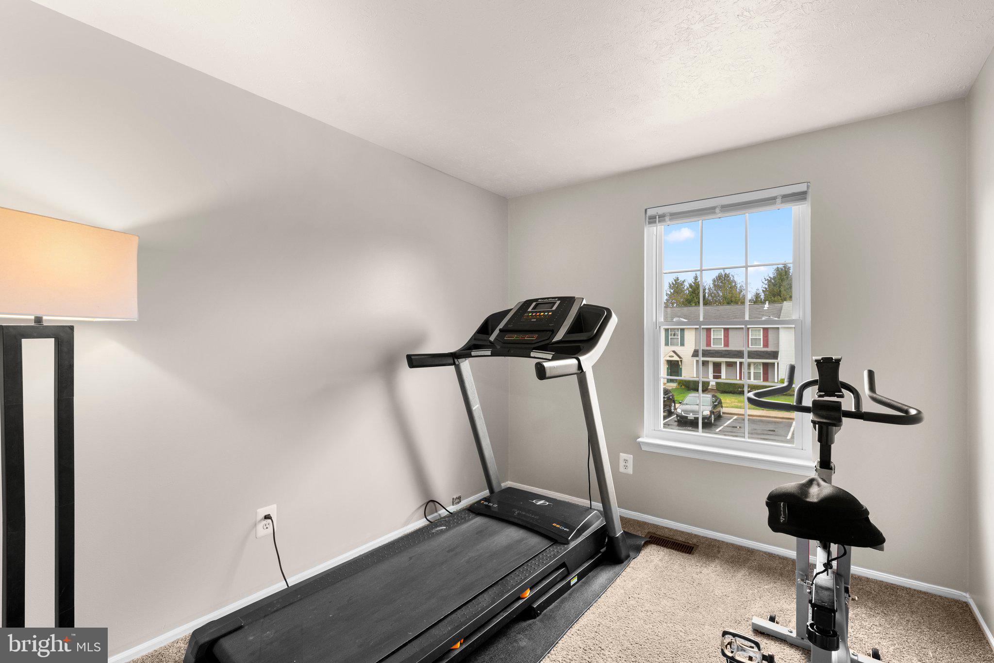 WHISPERING WOODS - Residential