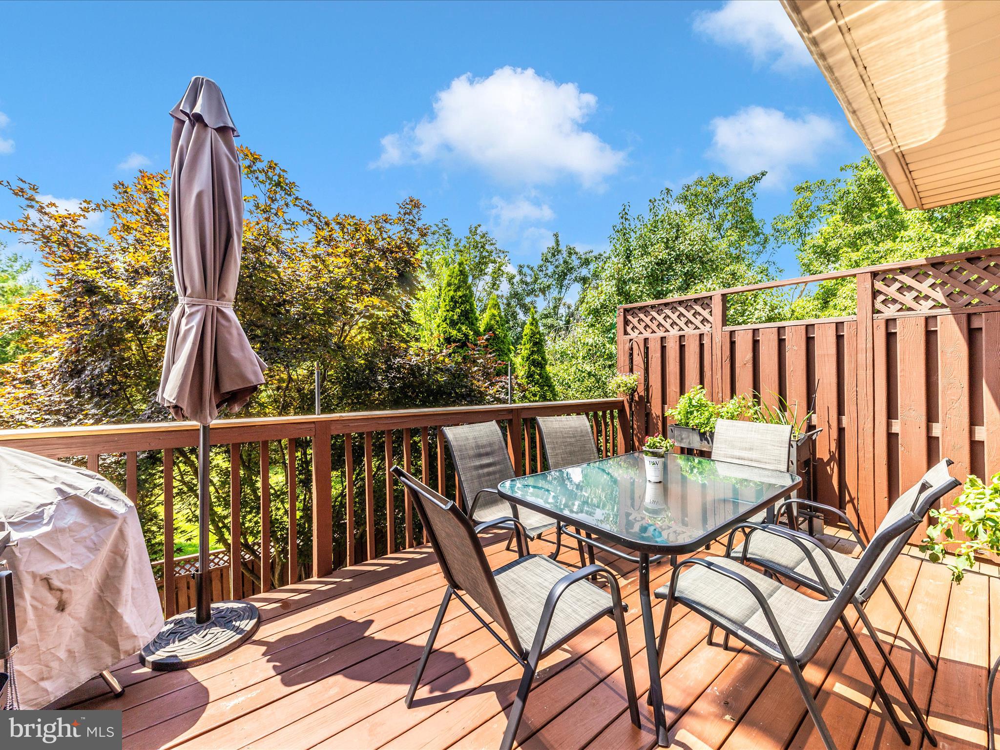 NORTH GATE TOWNE HOMES - Residential