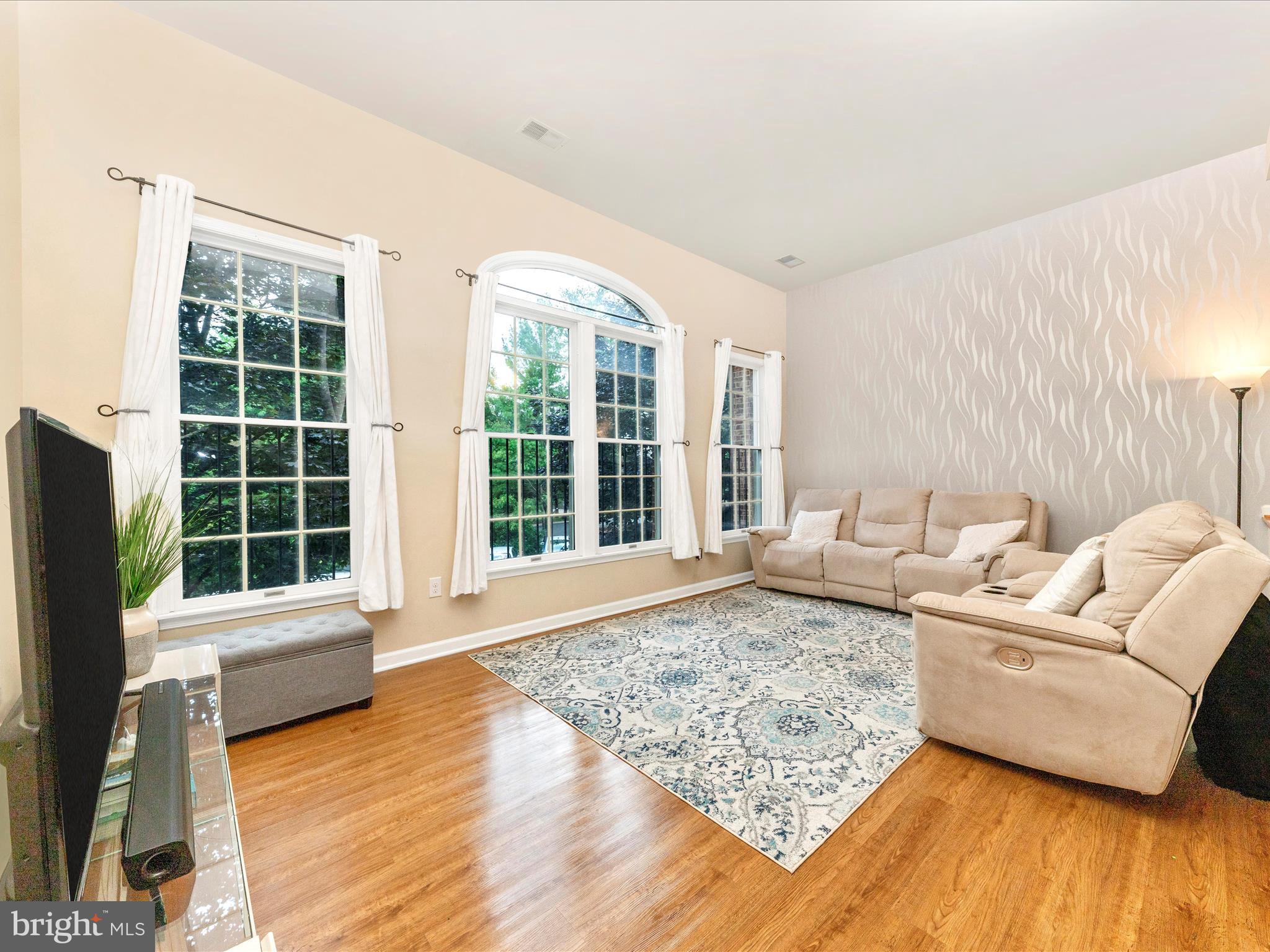 NORTH GATE TOWNE HOMES - Residential