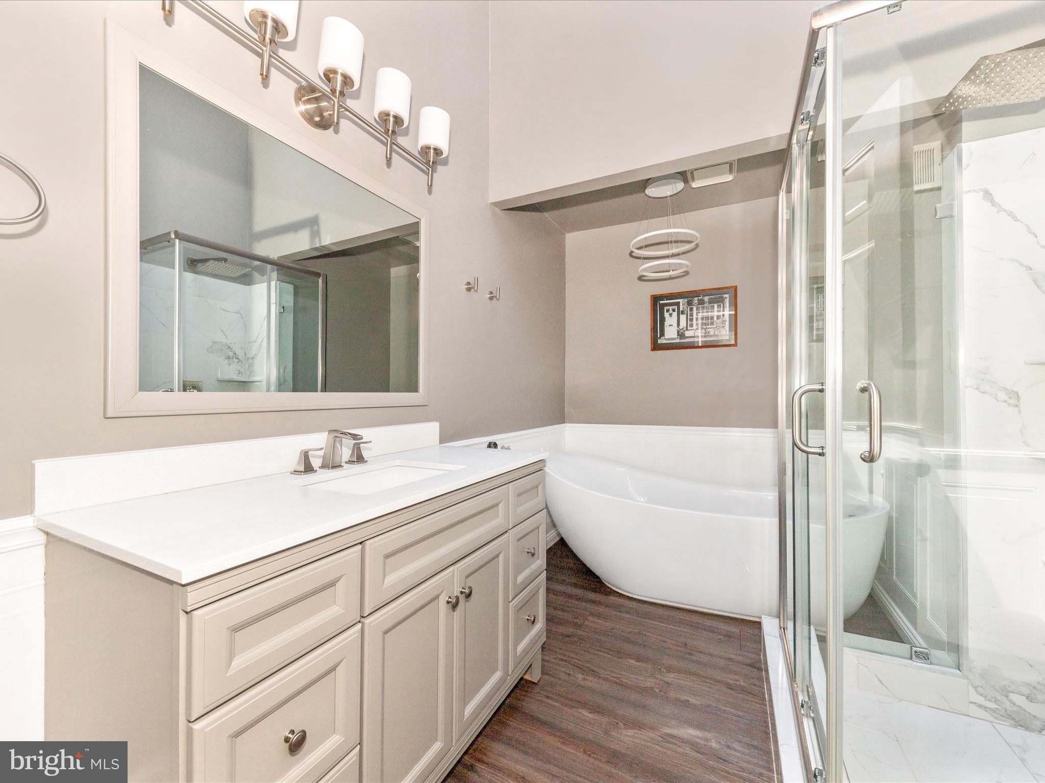 NORTH GATE TOWNE HOMES - Residential