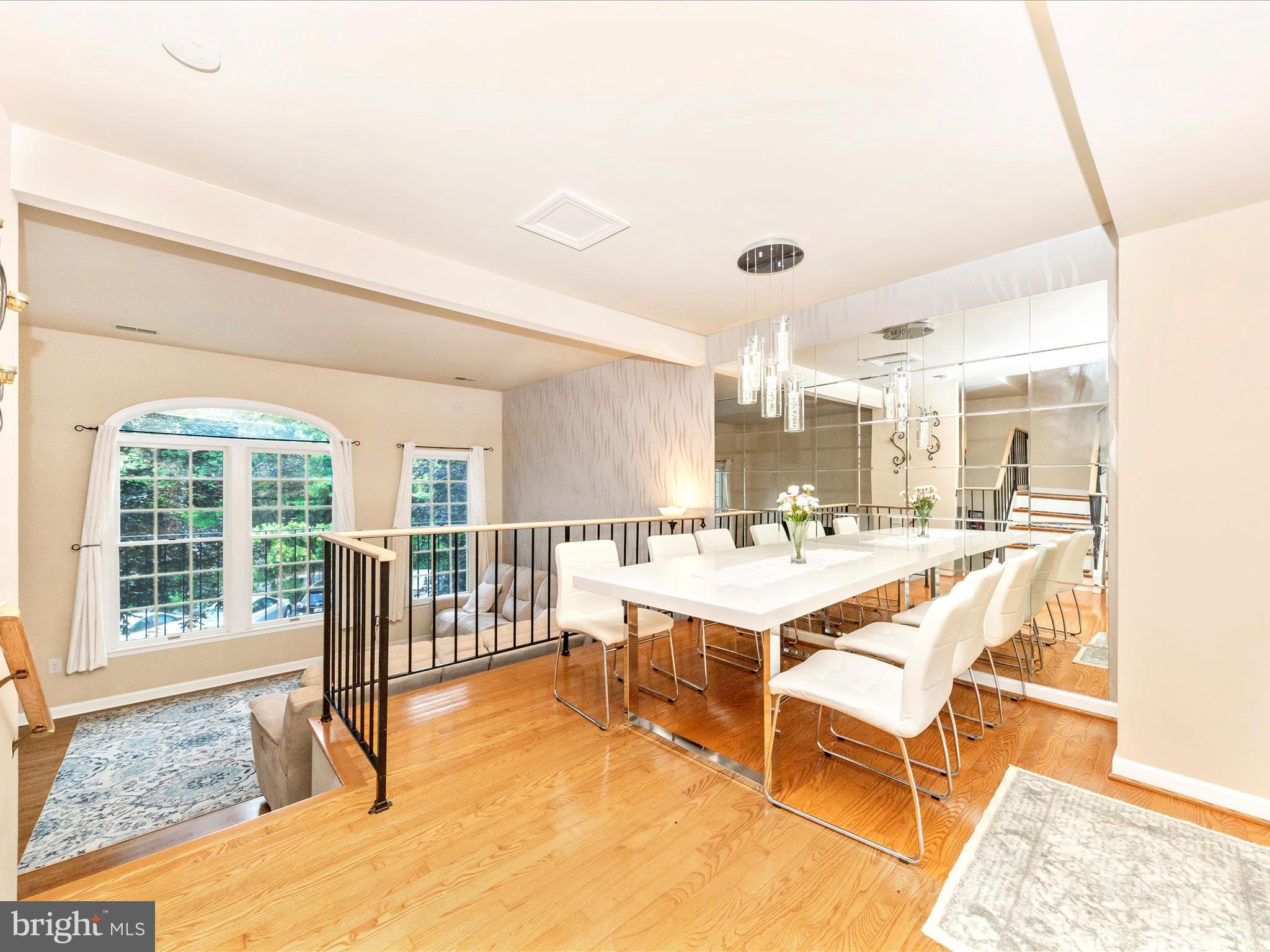 NORTH GATE TOWNE HOMES - Residential