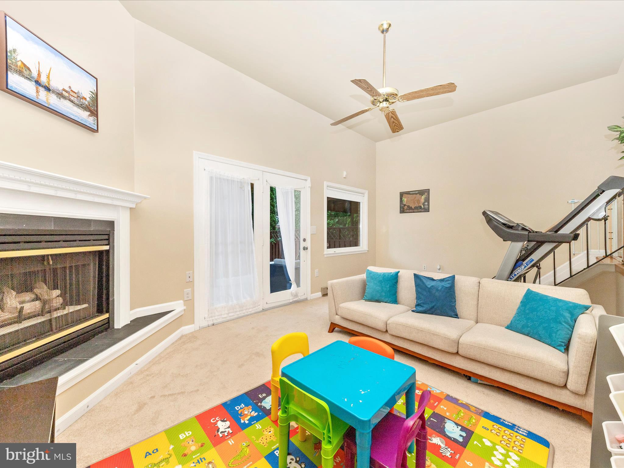 NORTH GATE TOWNE HOMES - Residential