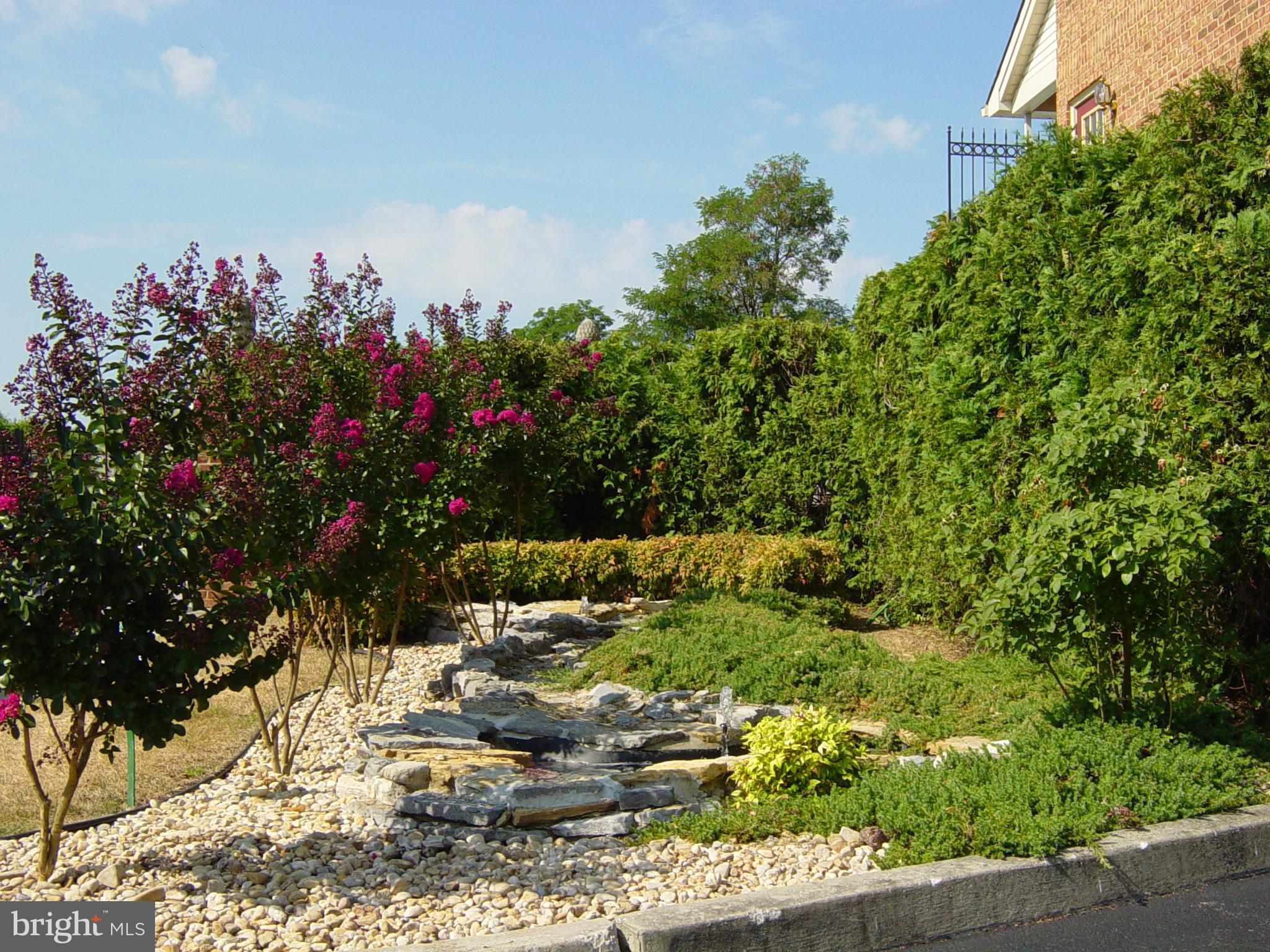 NORTH GATE TOWNE HOMES - Residential