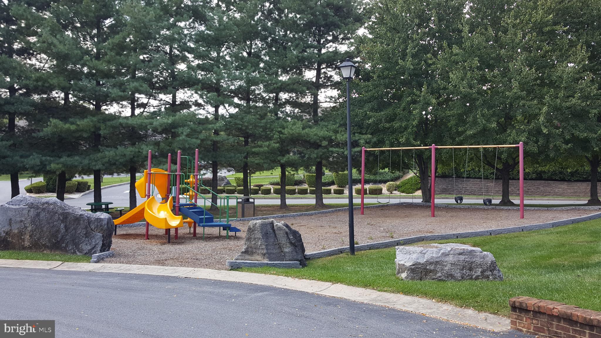 NORTH GATE TOWNE HOMES - Residential