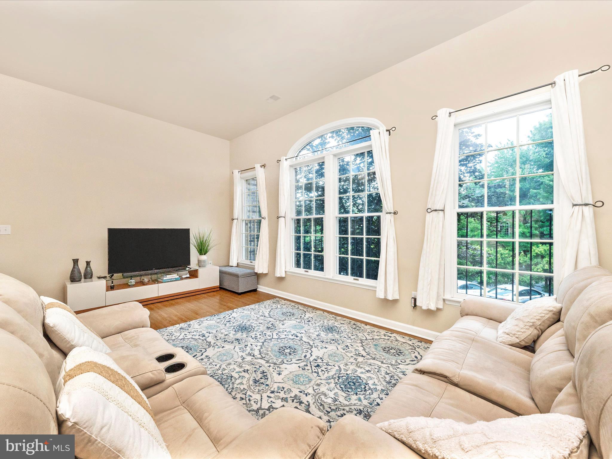 NORTH GATE TOWNE HOMES - Residential