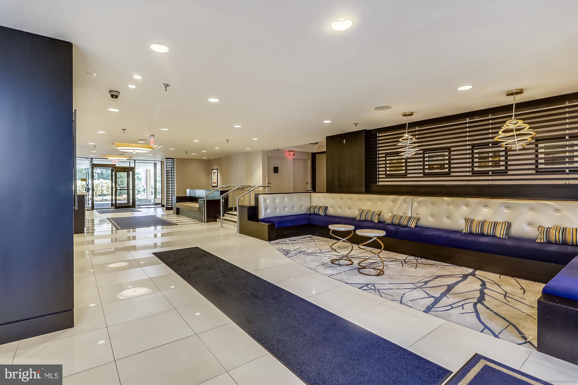 CHELSEA TOWERS - Residential