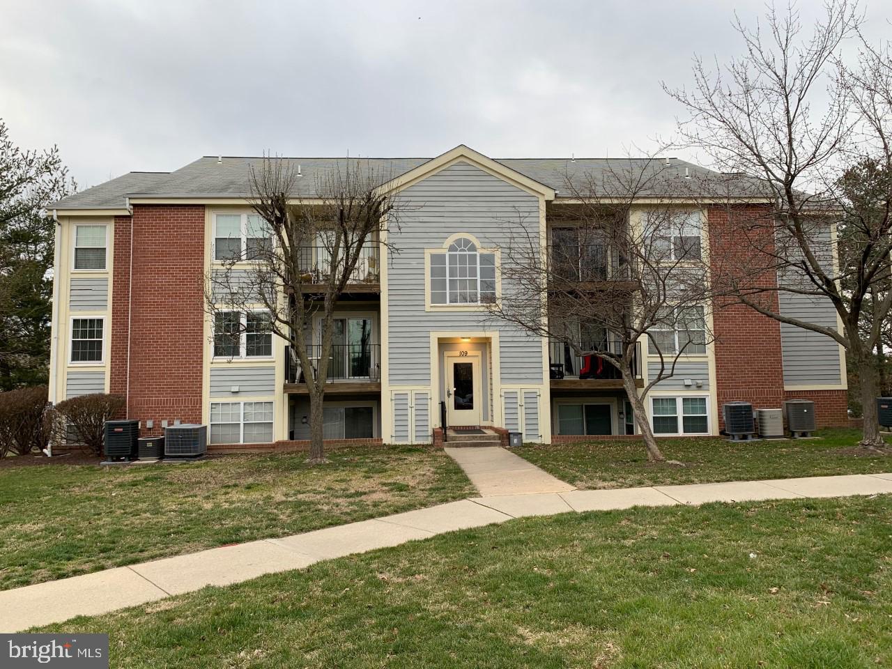 CROMWELL FOUNTAIN - Residential Lease