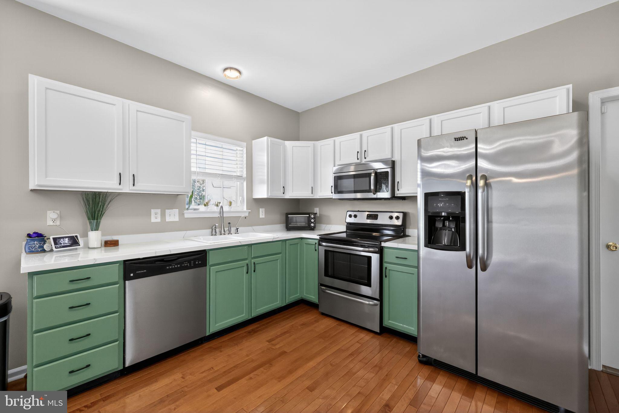 112 OLIVINE CIRCLE