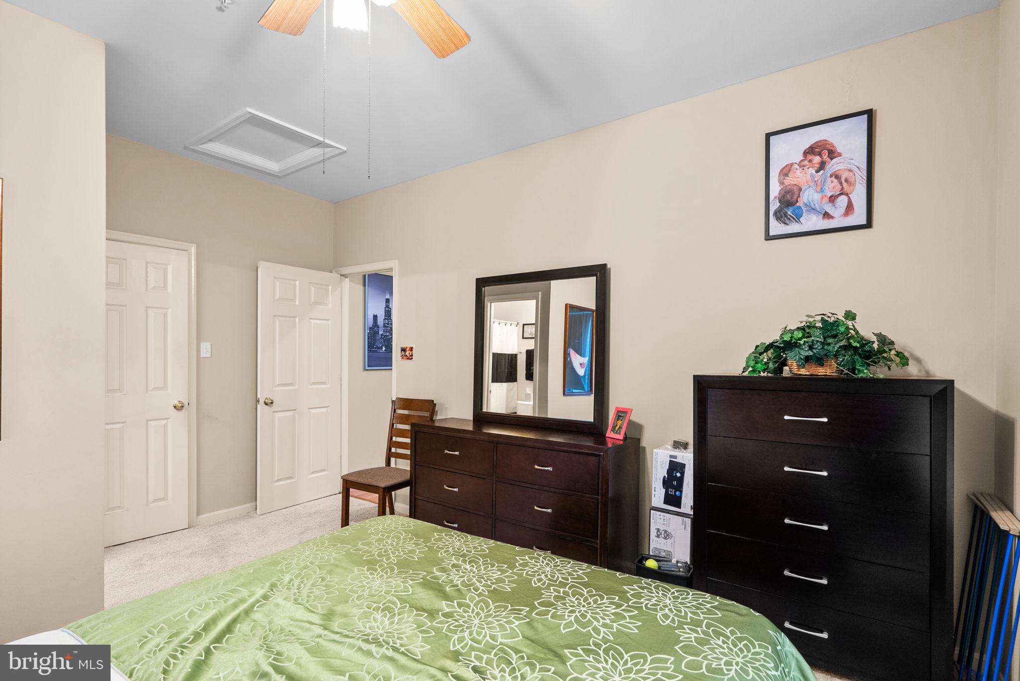 TANTALLON ON THE POTOMAC - Residential