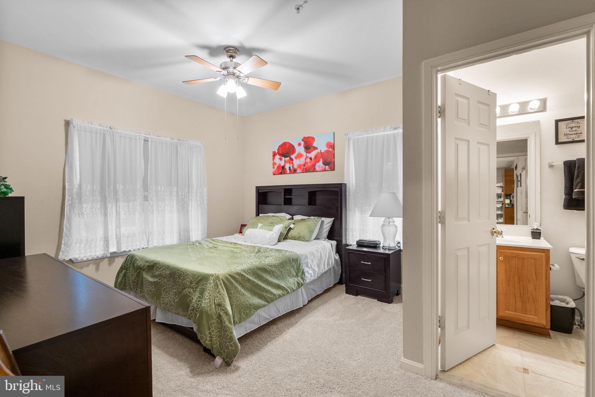 TANTALLON ON THE POTOMAC - Residential