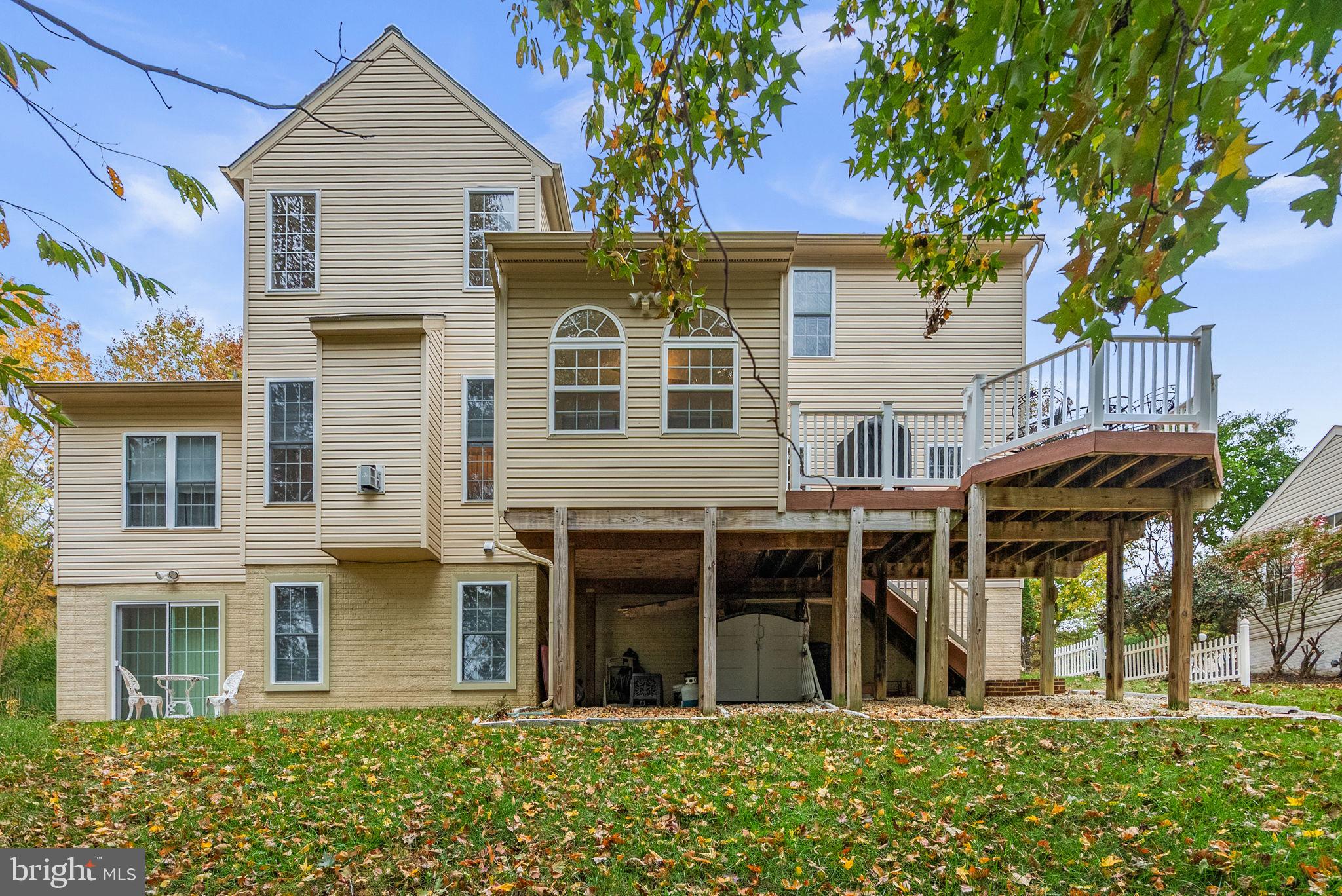 TANTALLON ON THE POTOMAC - Residential