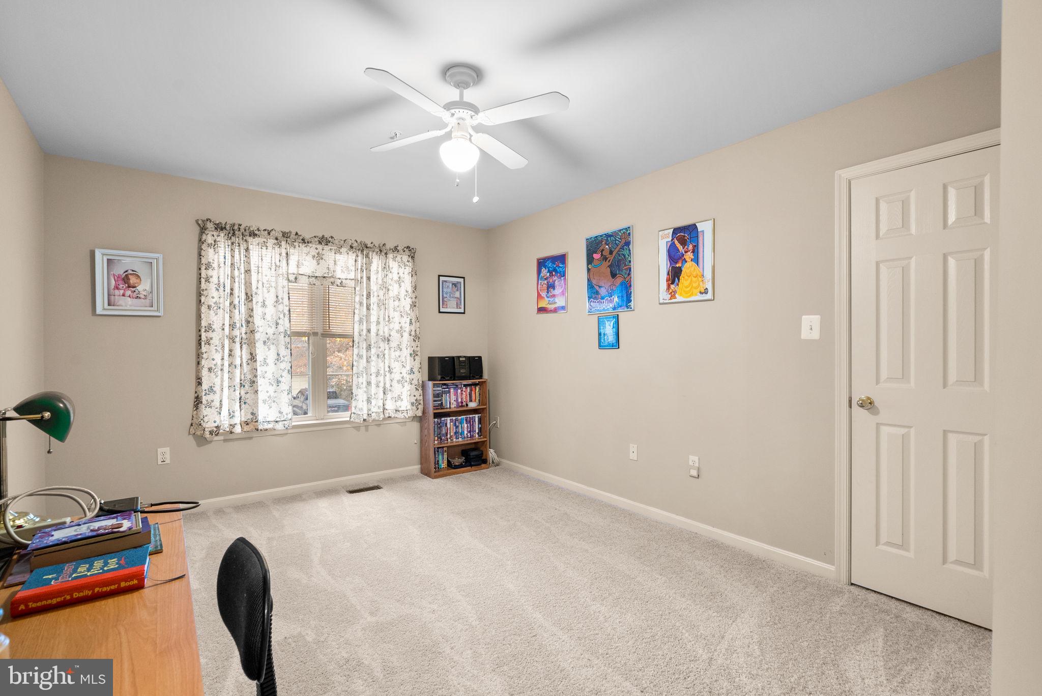 TANTALLON ON THE POTOMAC - Residential