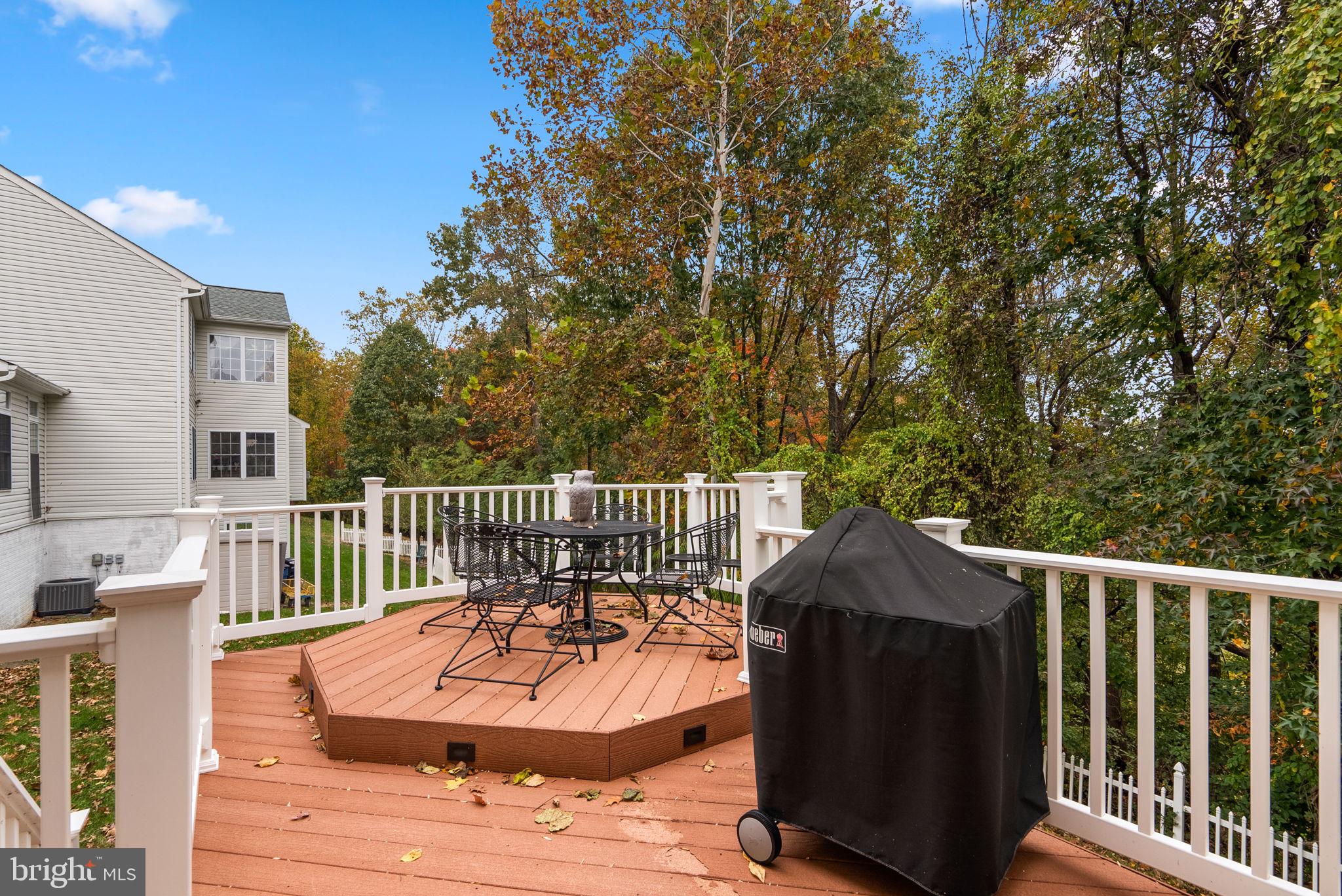 TANTALLON ON THE POTOMAC - Residential