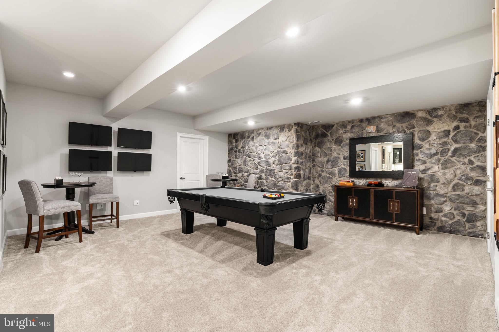 GREYSTONE - Residential