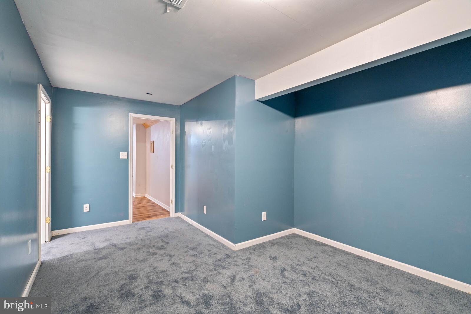 LAKE OF THE WOODS - Residential