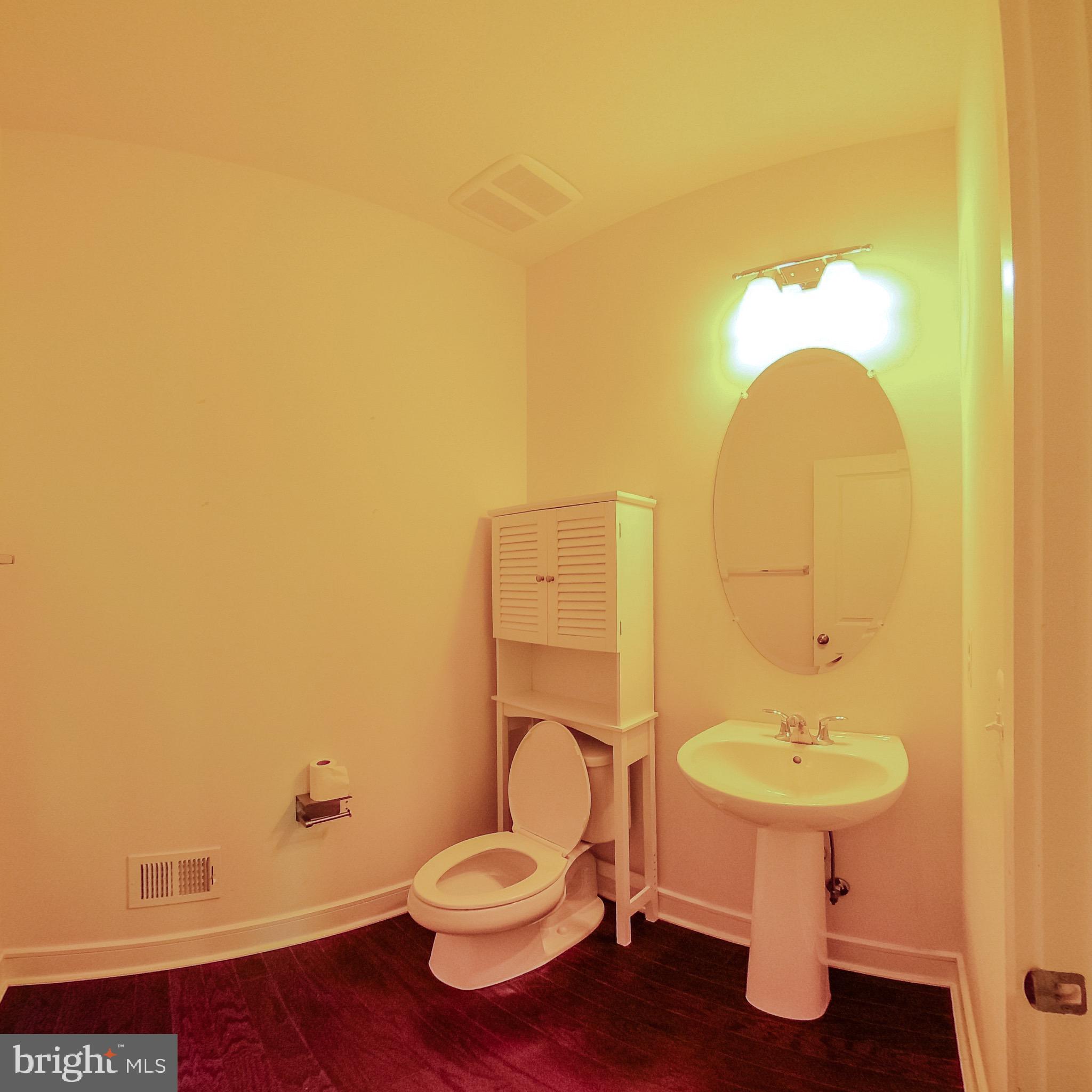 PROSPERITY PLAINS - Residential Lease