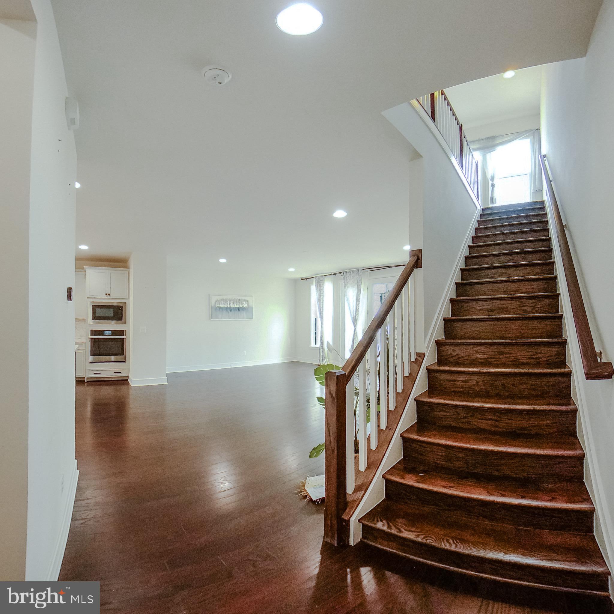 PROSPERITY PLAINS - Residential Lease