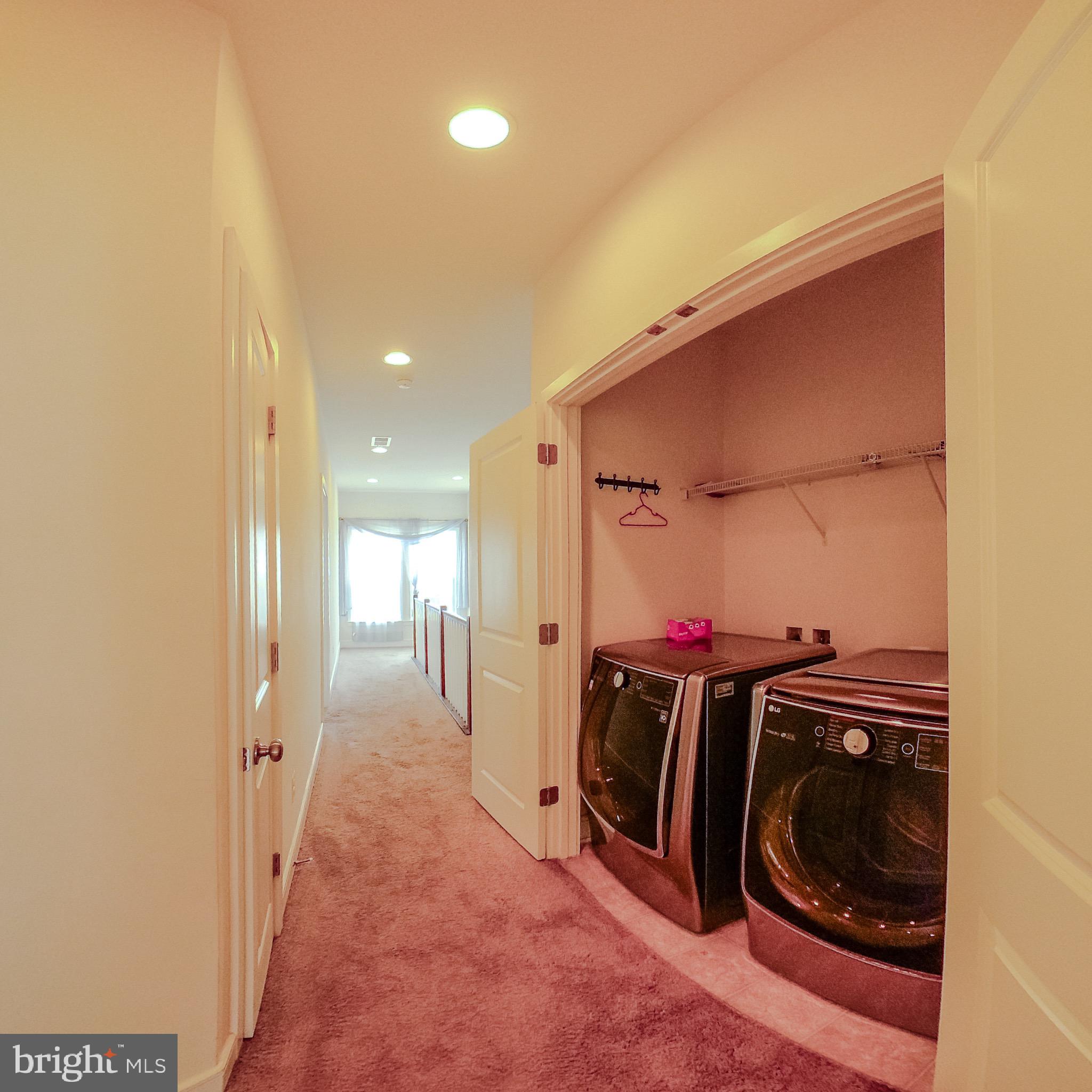 PROSPERITY PLAINS - Residential Lease