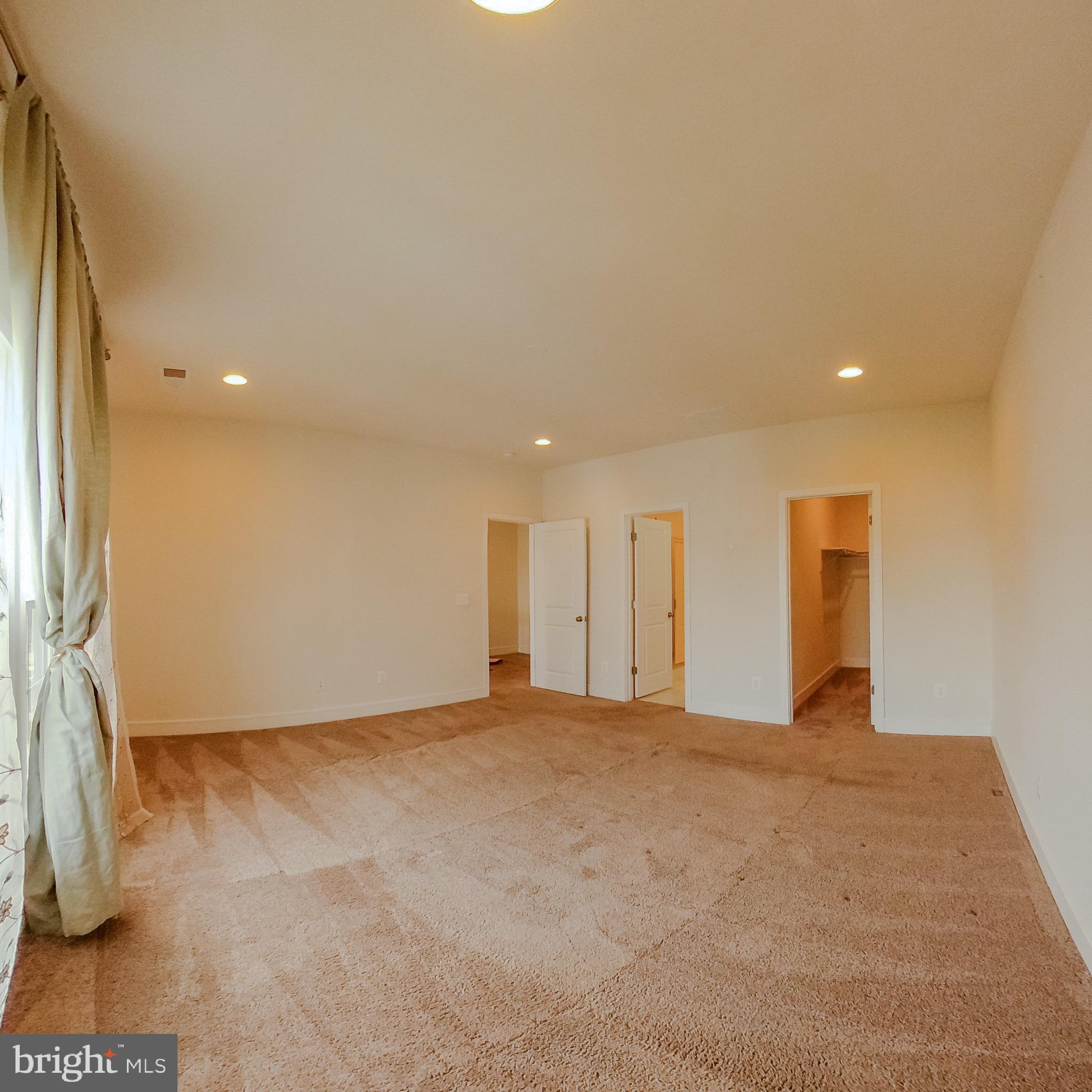 PROSPERITY PLAINS - Residential Lease