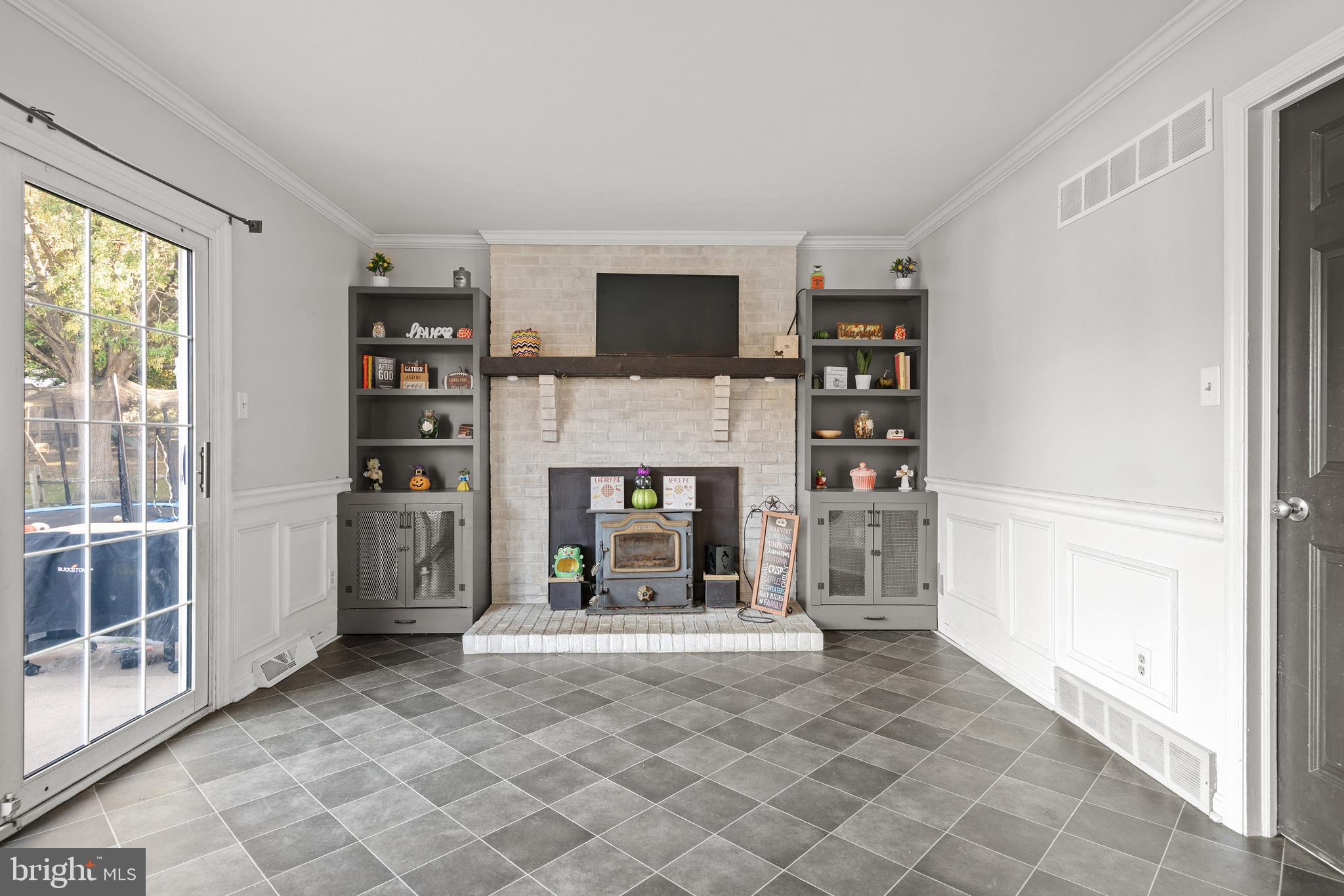 LANCASTER CITY ANNEX - Residential