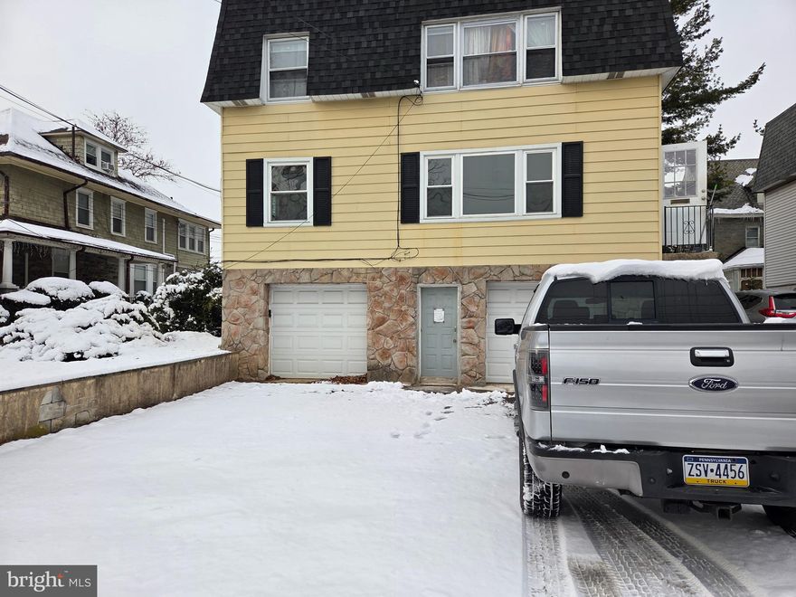 15 W Plumstead av consist of 2 large bedromms 1 bath and a large livingroom. Freshly painted , new floors and modern kitchen. Located close to schools, shopping malls & bus routes. Schedule your appointment today .