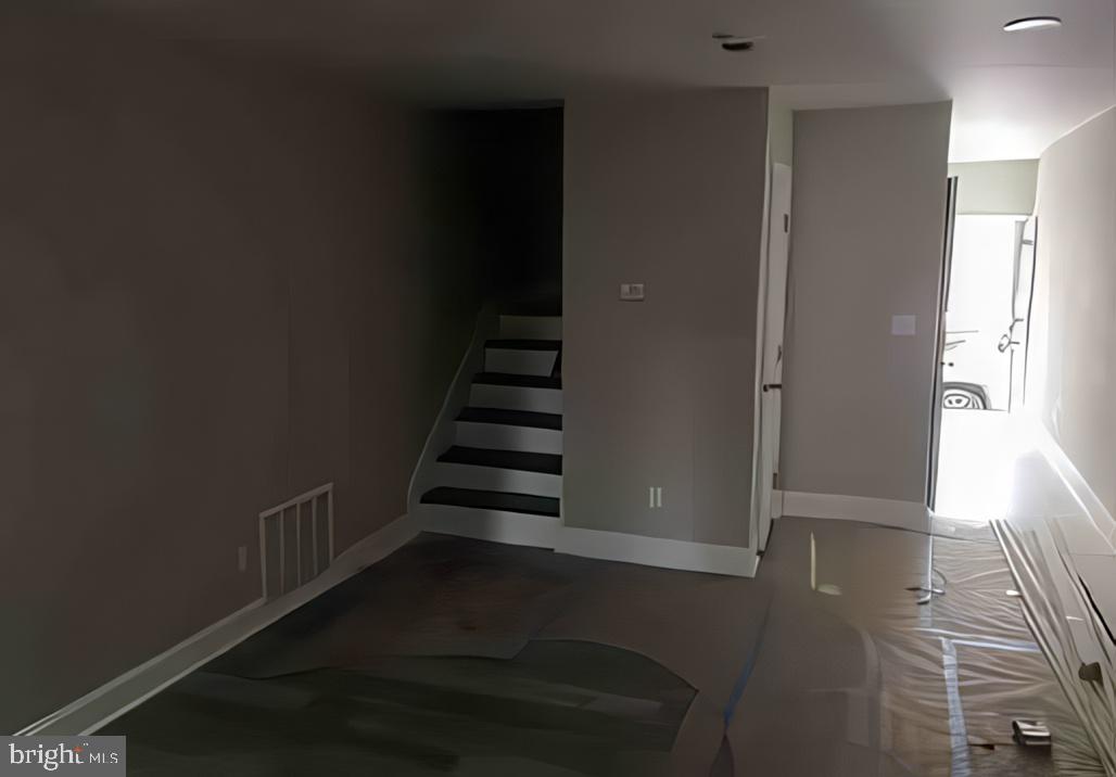 SANDTOWN-WINCHESTER - Residential