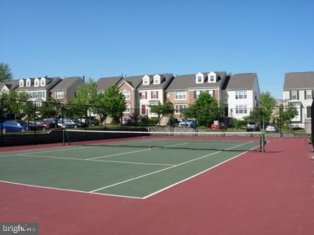 DOMINION STATION - Residential