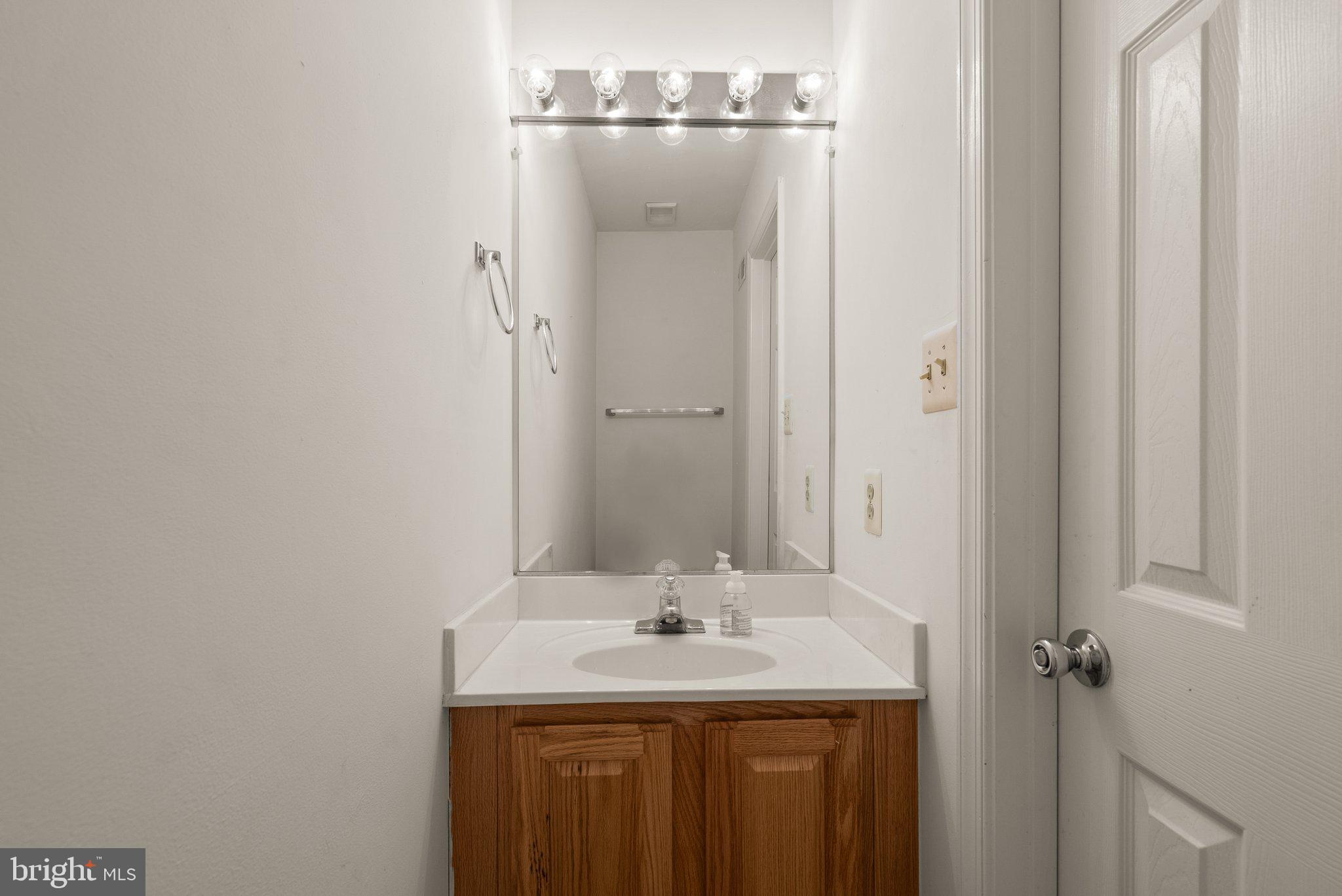 DOMINION STATION - Residential