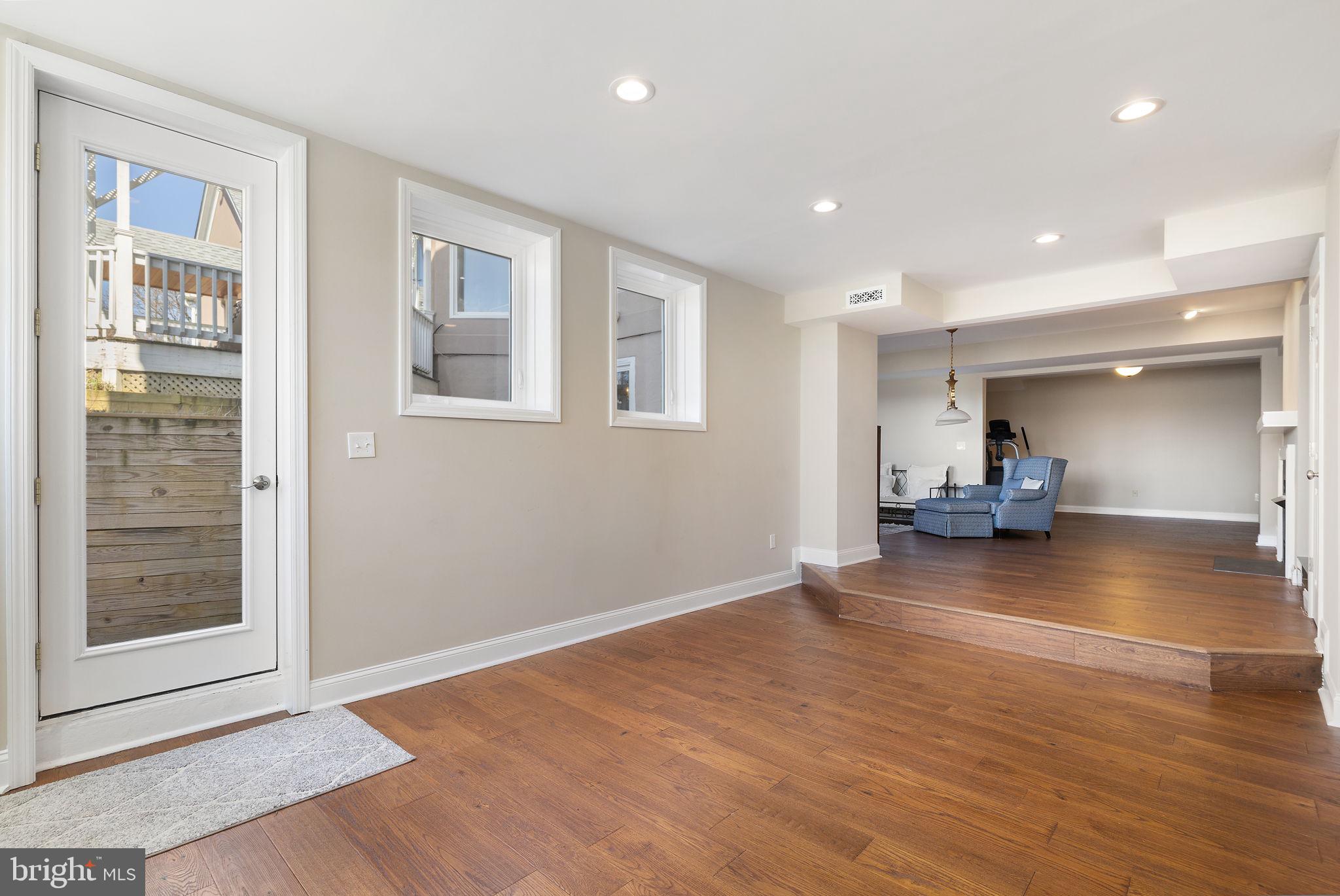 BEACON HILL - Residential