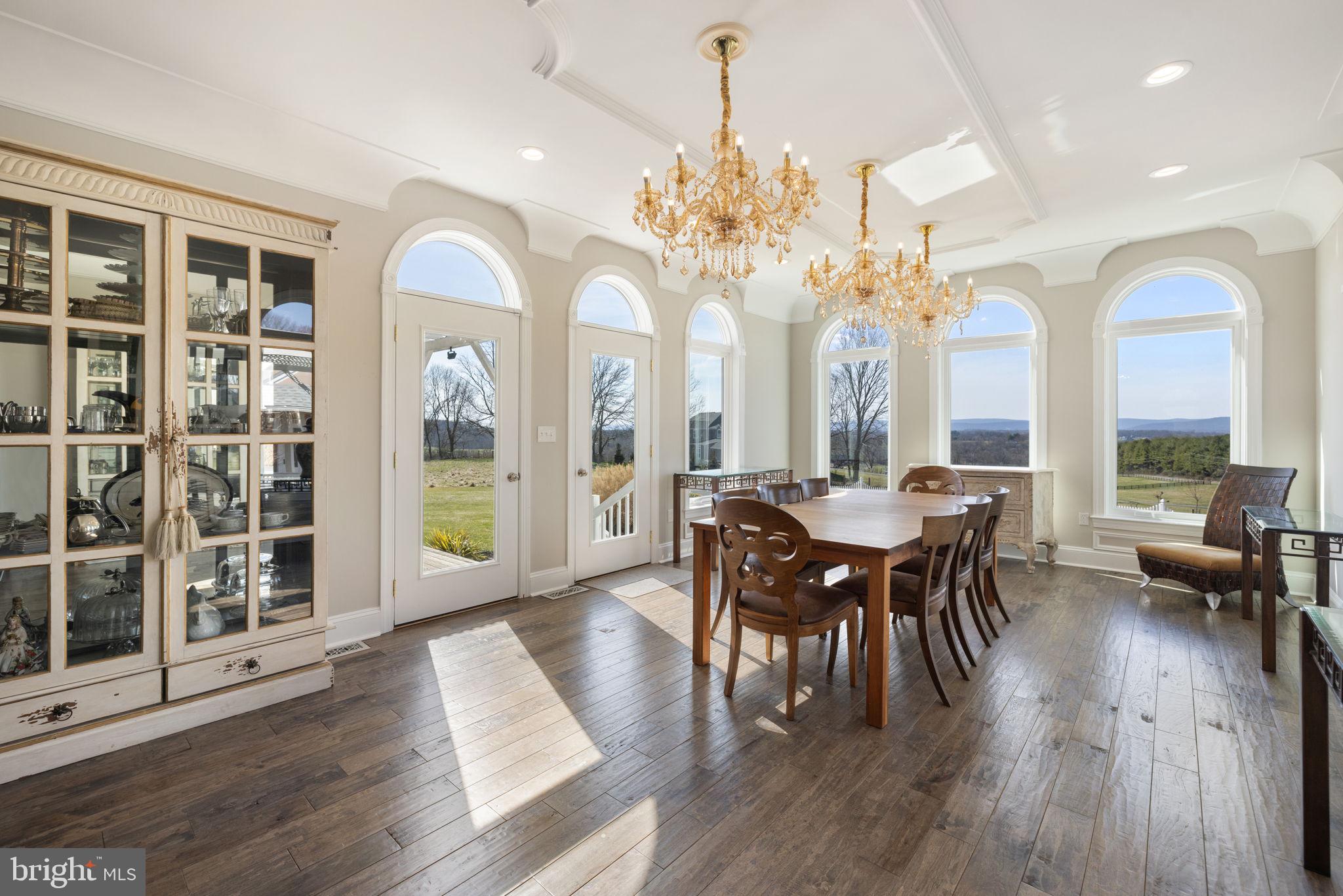 BEACON HILL - Residential