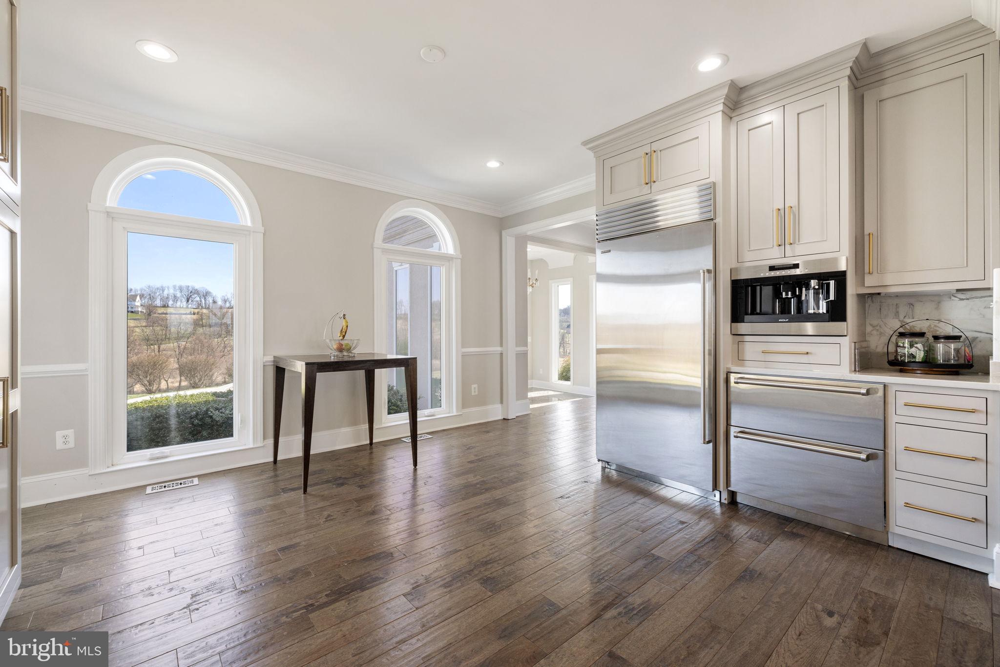 BEACON HILL - Residential