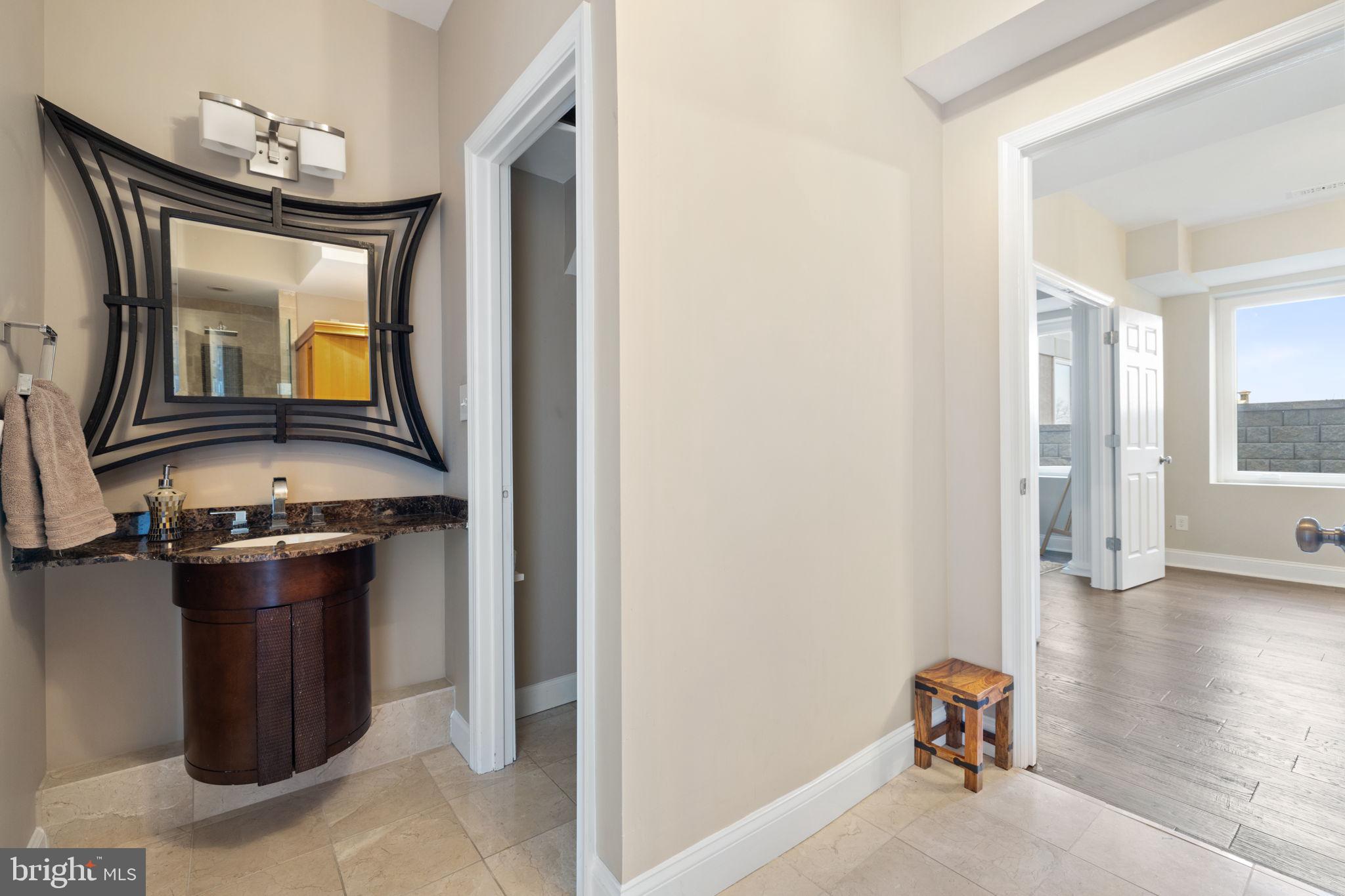 BEACON HILL - Residential