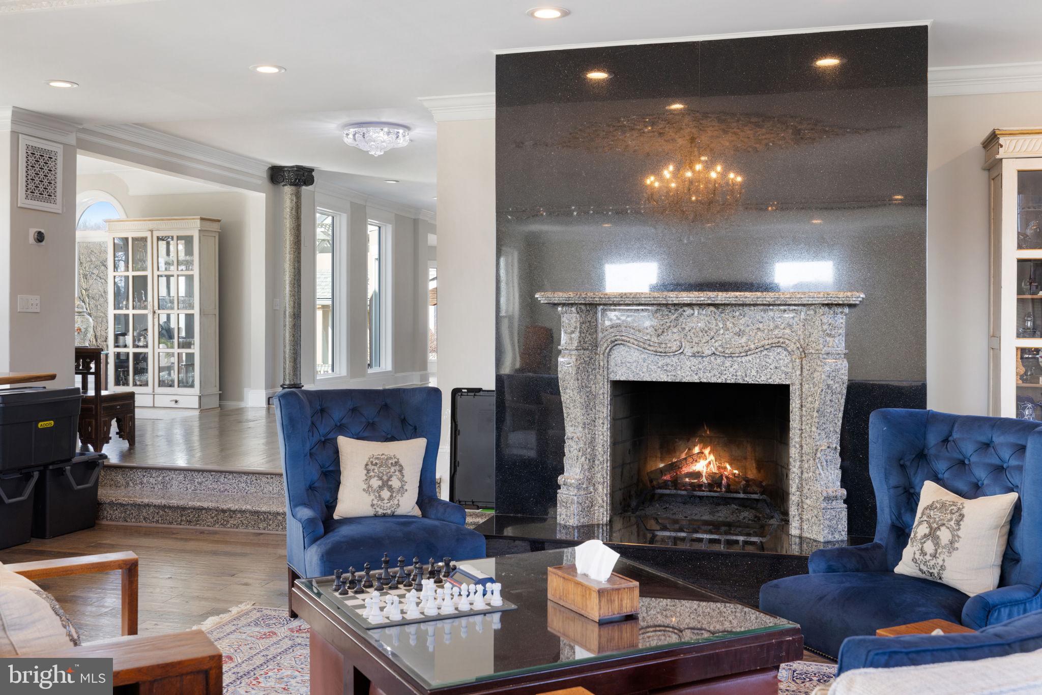 BEACON HILL - Residential