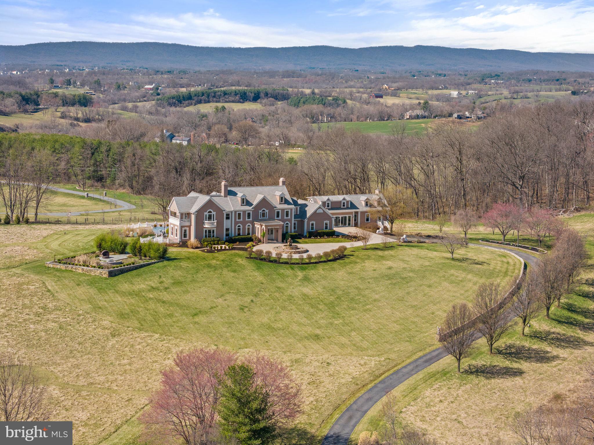 BEACON HILL - Residential