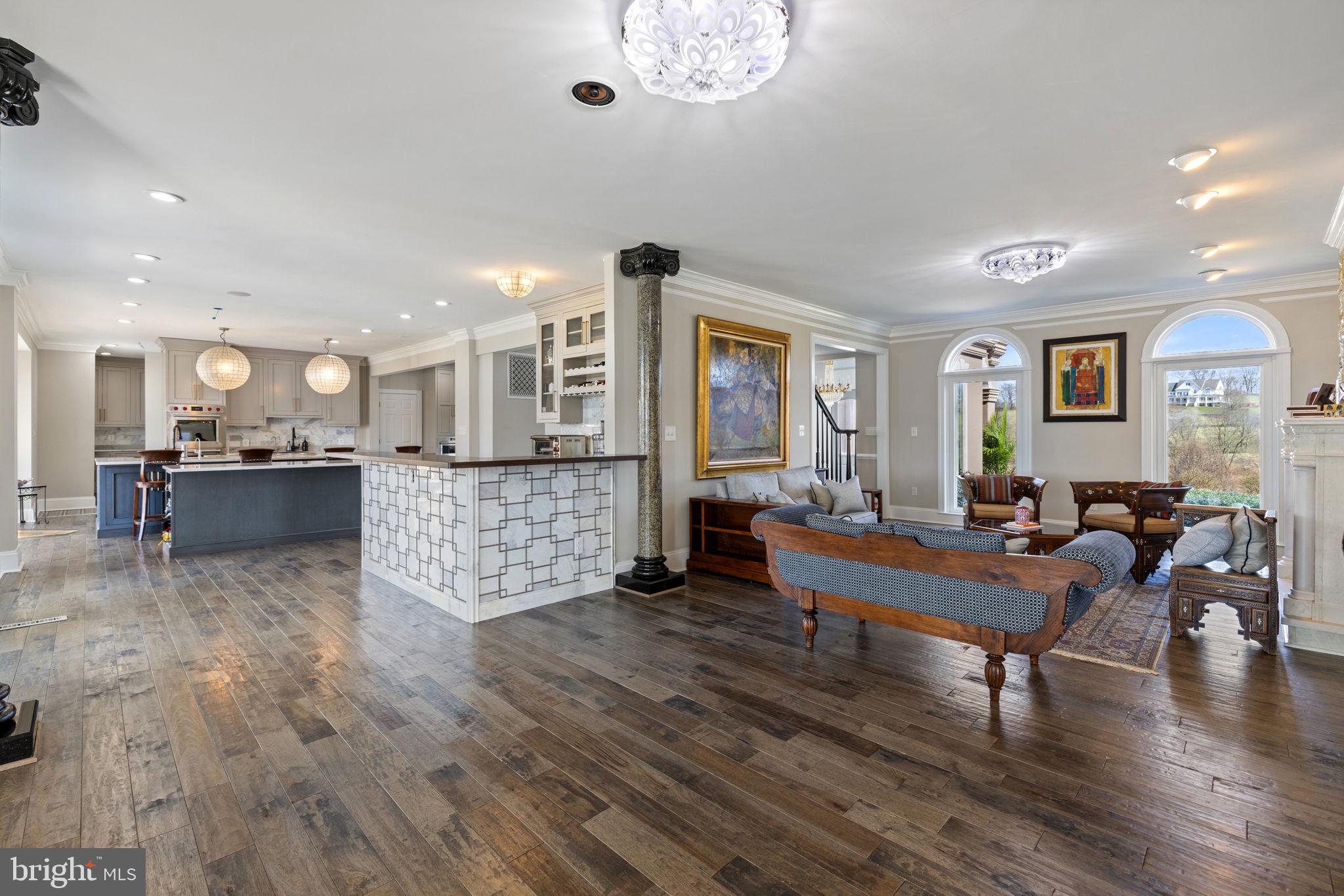 BEACON HILL - Residential