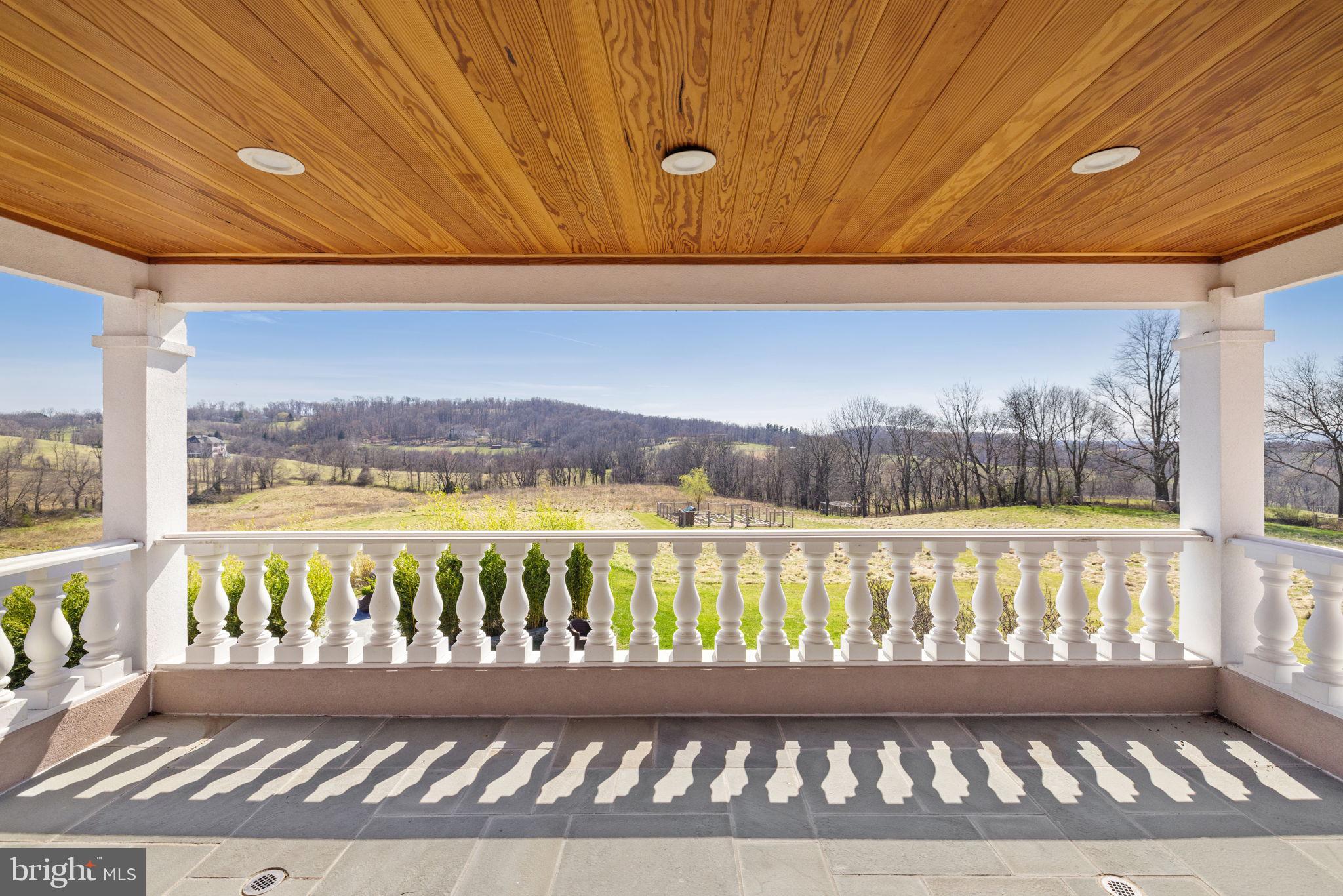 BEACON HILL - Residential