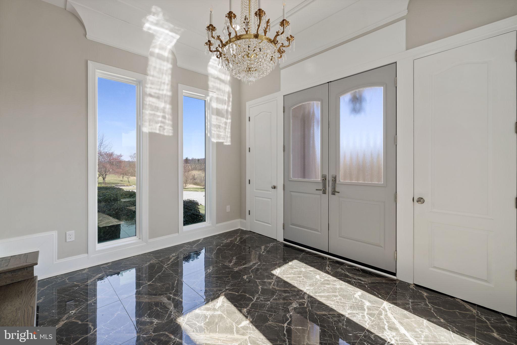 BEACON HILL - Residential