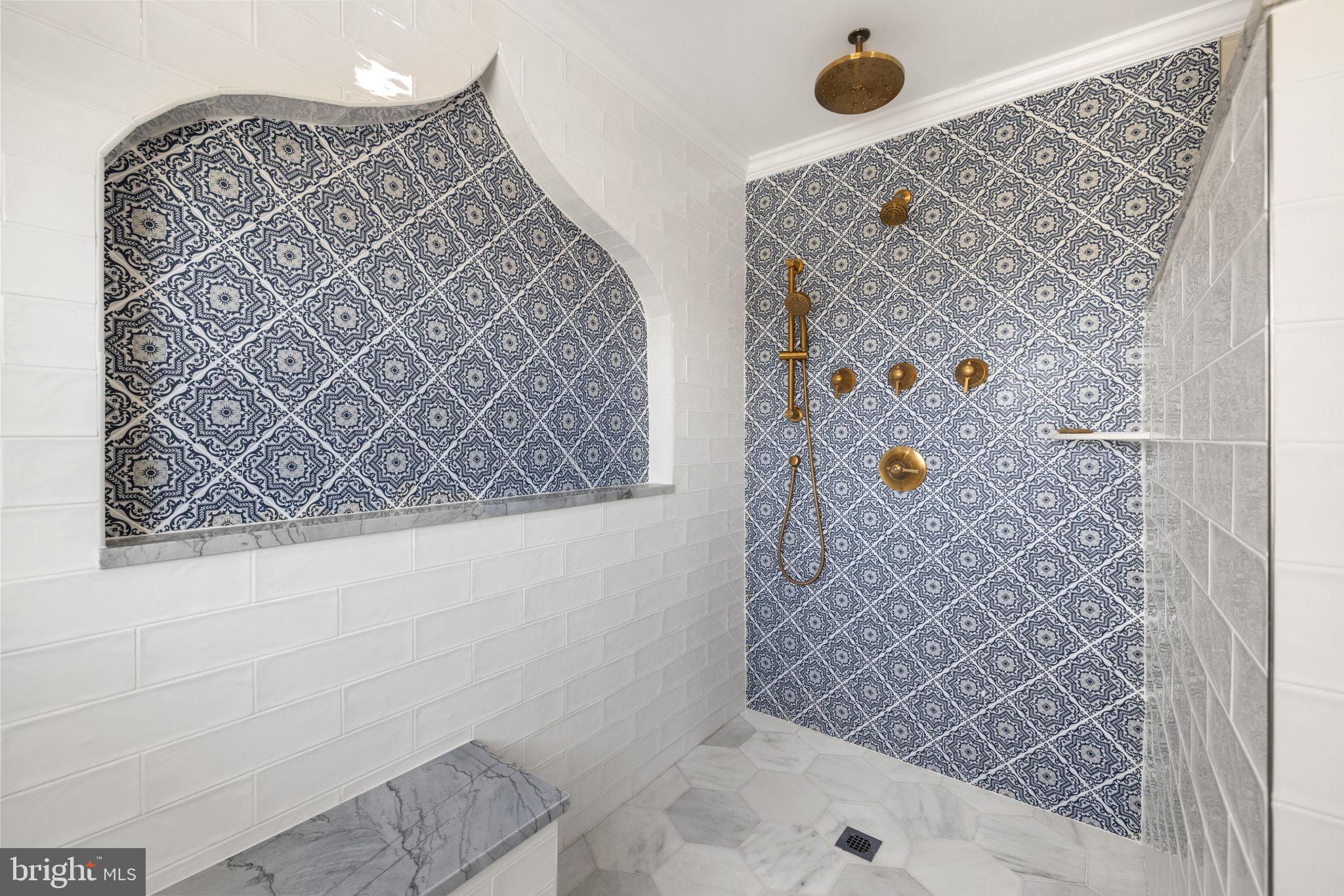 BEACON HILL - Residential