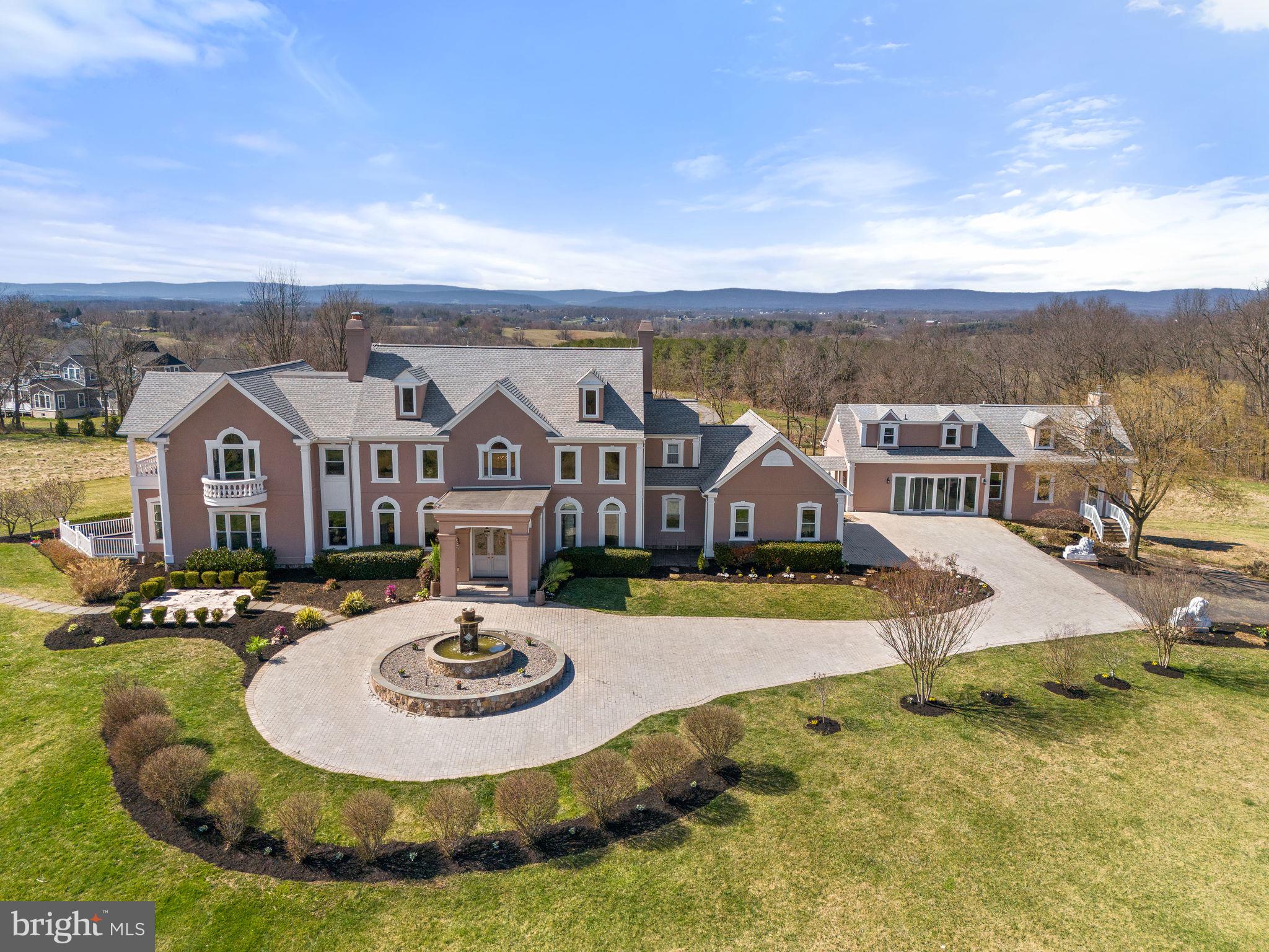 BEACON HILL - Residential