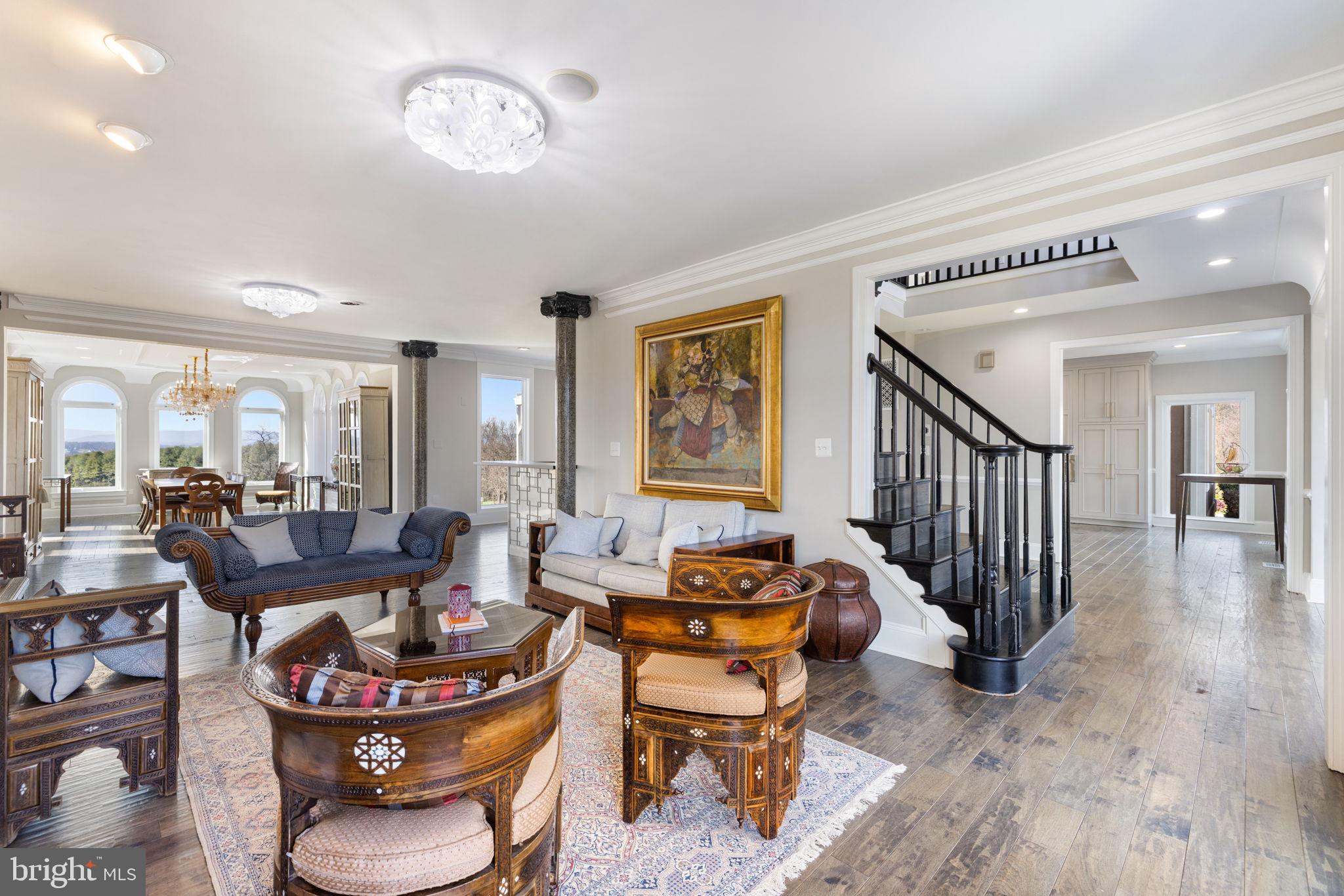 BEACON HILL - Residential