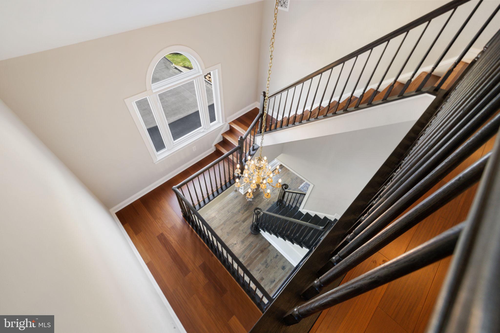 BEACON HILL - Residential