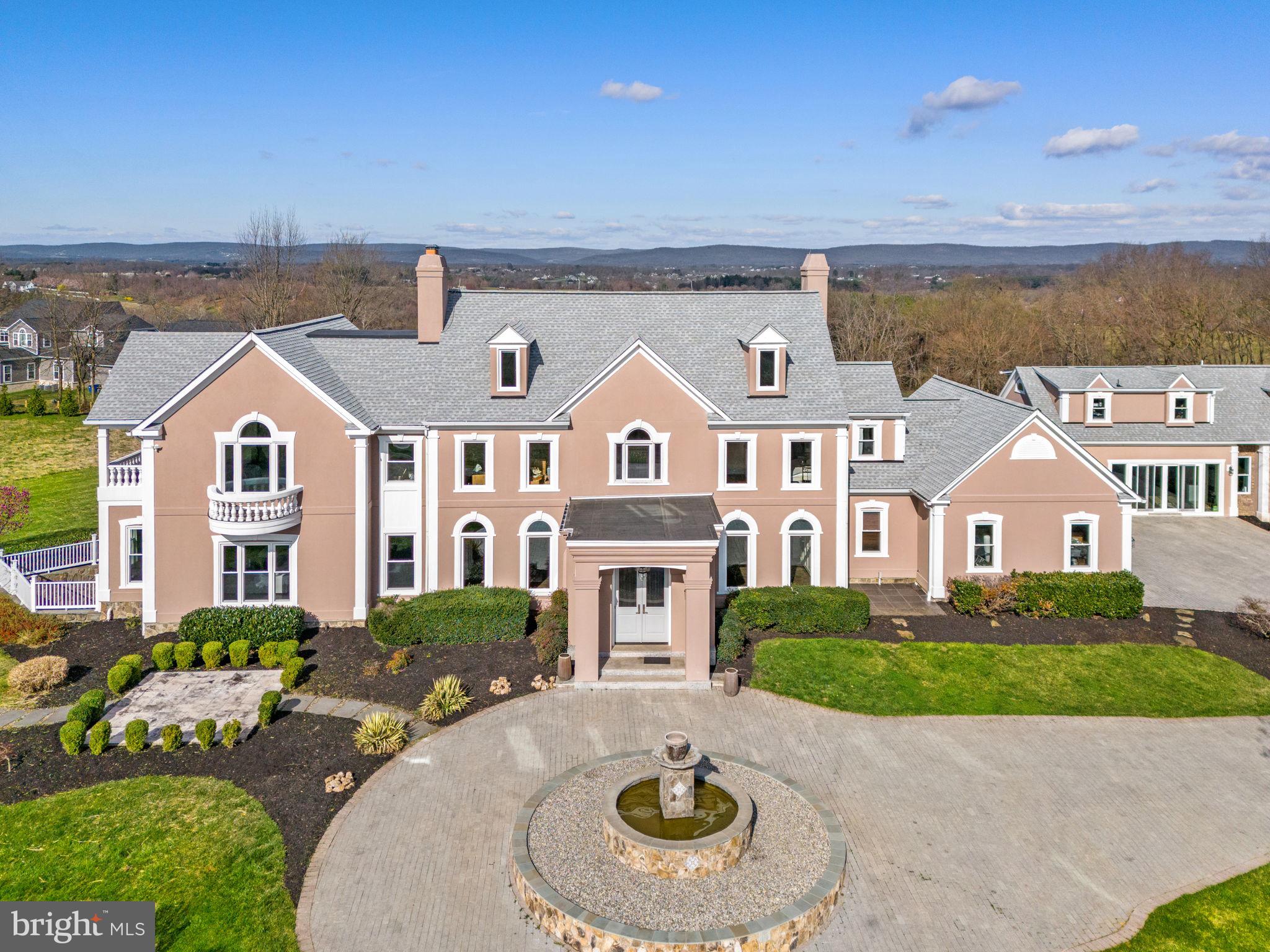 BEACON HILL - Residential