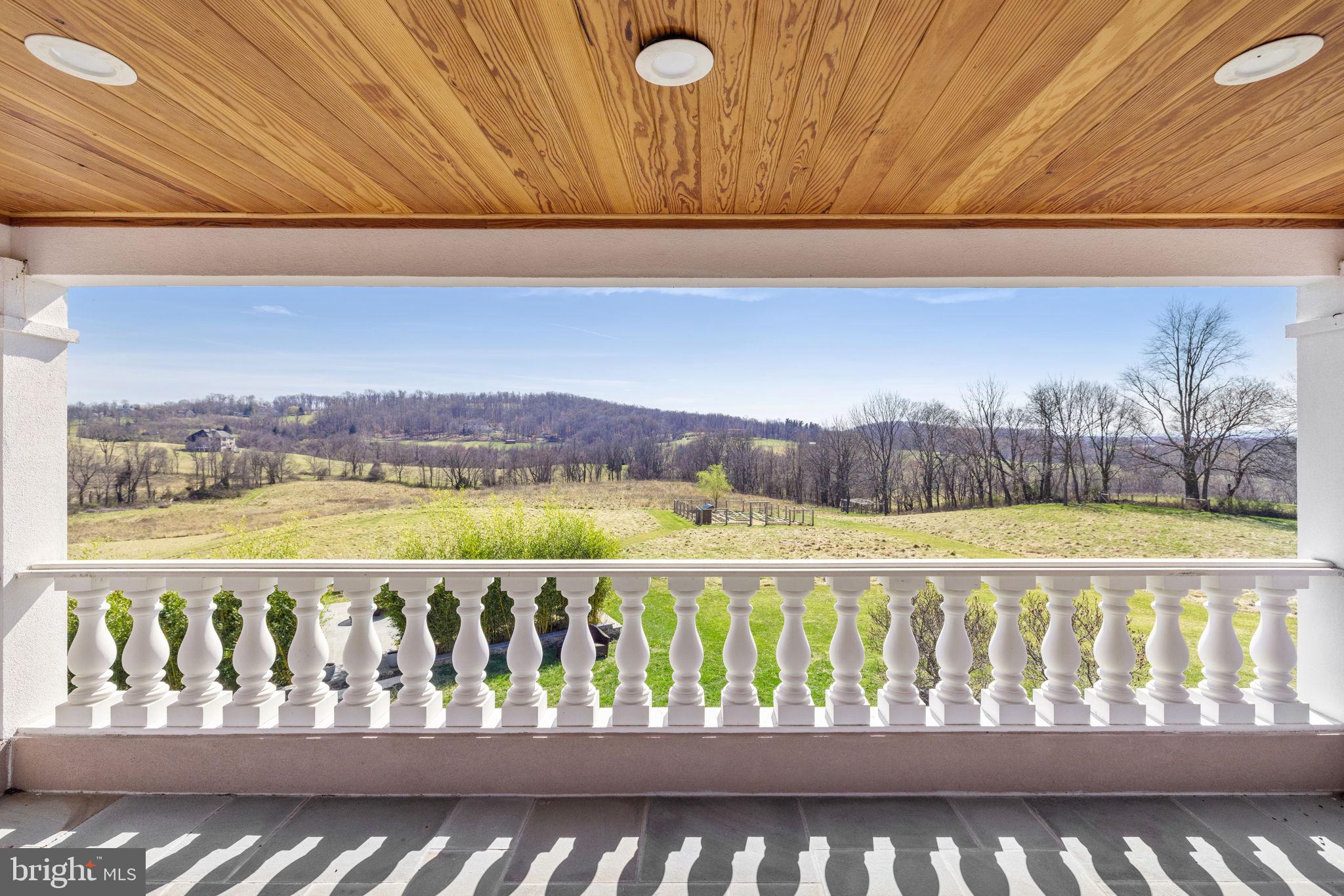 BEACON HILL - Residential