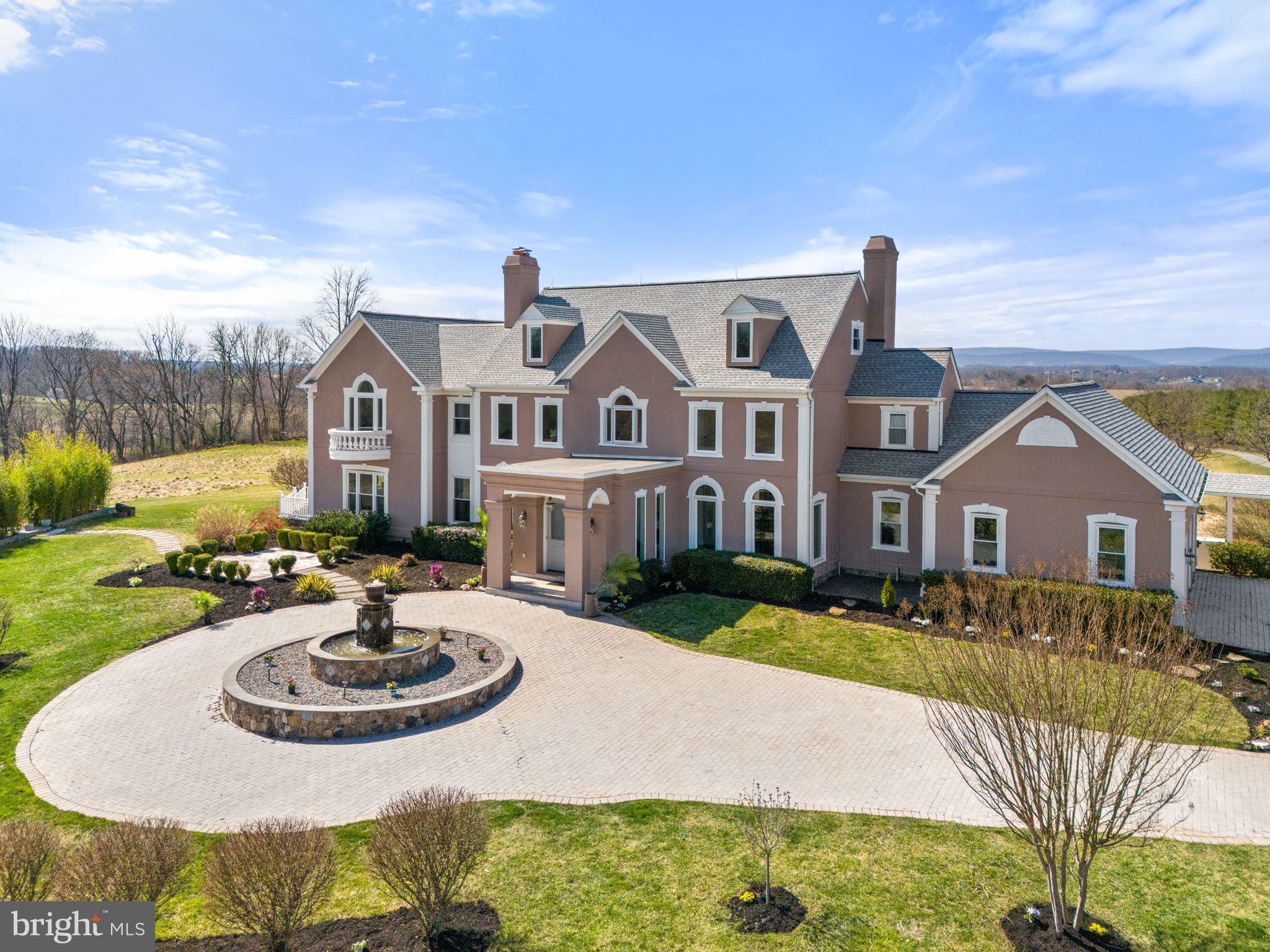 BEACON HILL - Residential