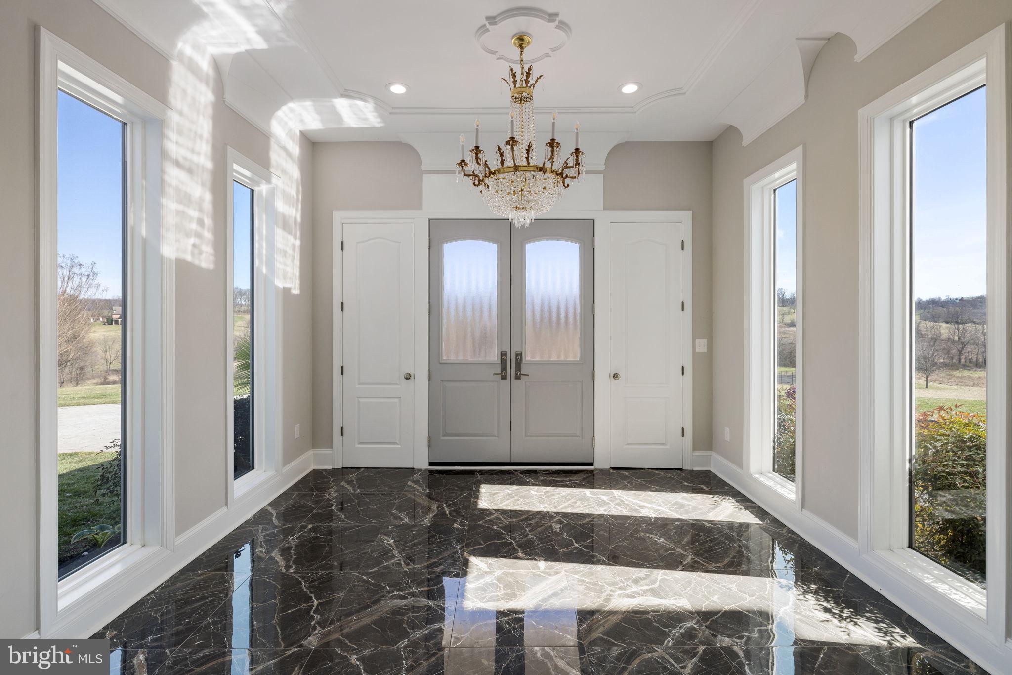 BEACON HILL - Residential