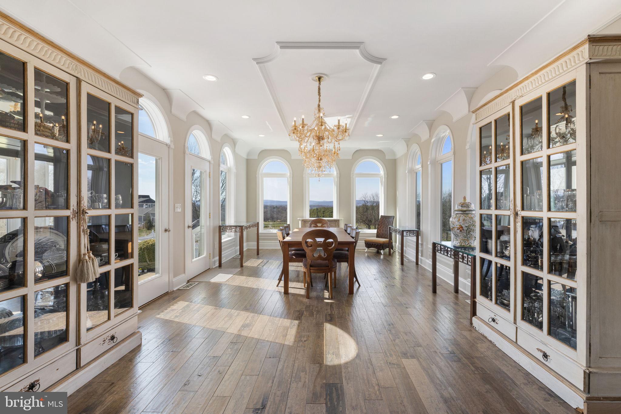 BEACON HILL - Residential