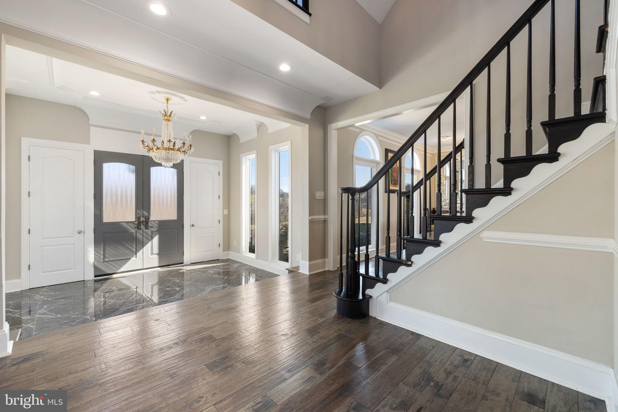 BEACON HILL - Residential