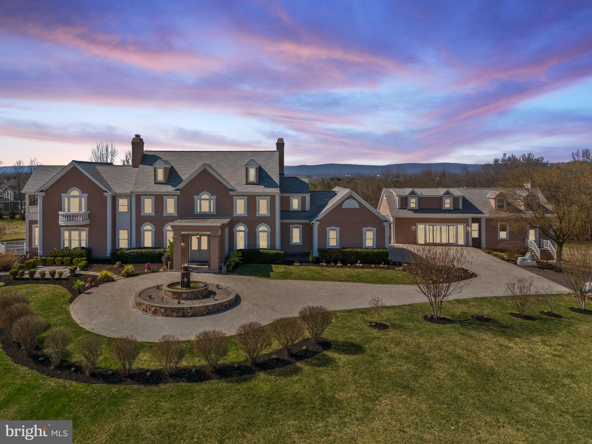 BEACON HILL - Residential