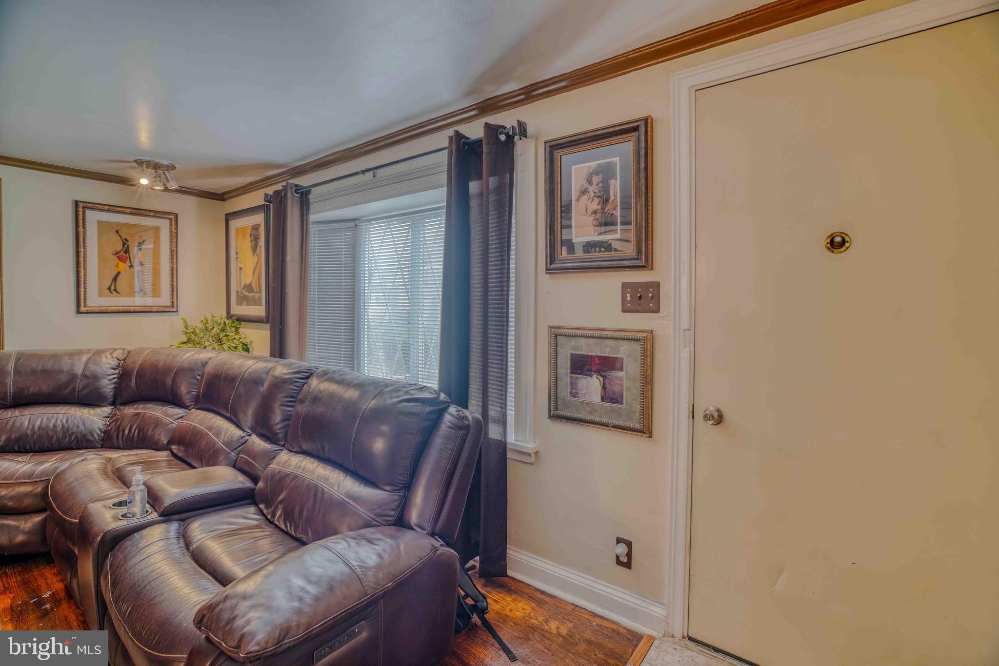 GERMANTOWN (EAST) - Residential