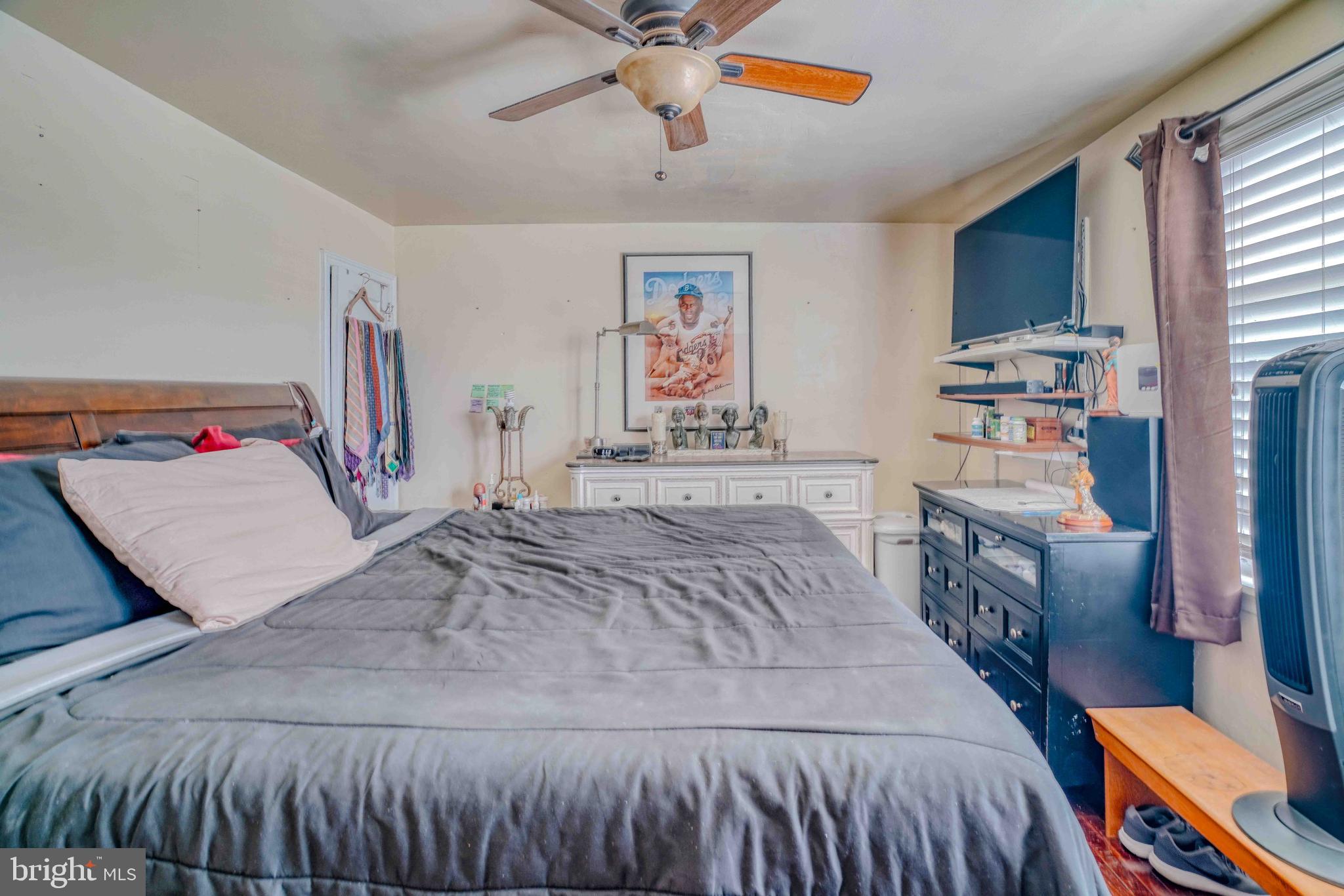 GERMANTOWN (EAST) - Residential